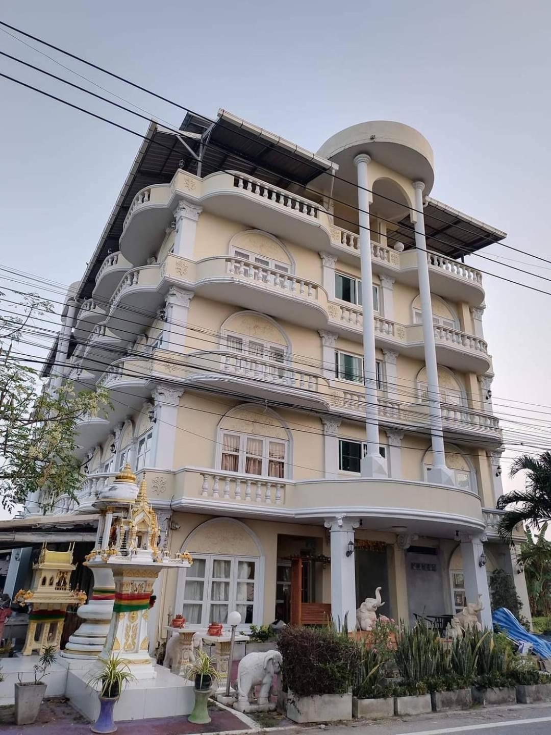 Hotel Anchalee Bang Saphan