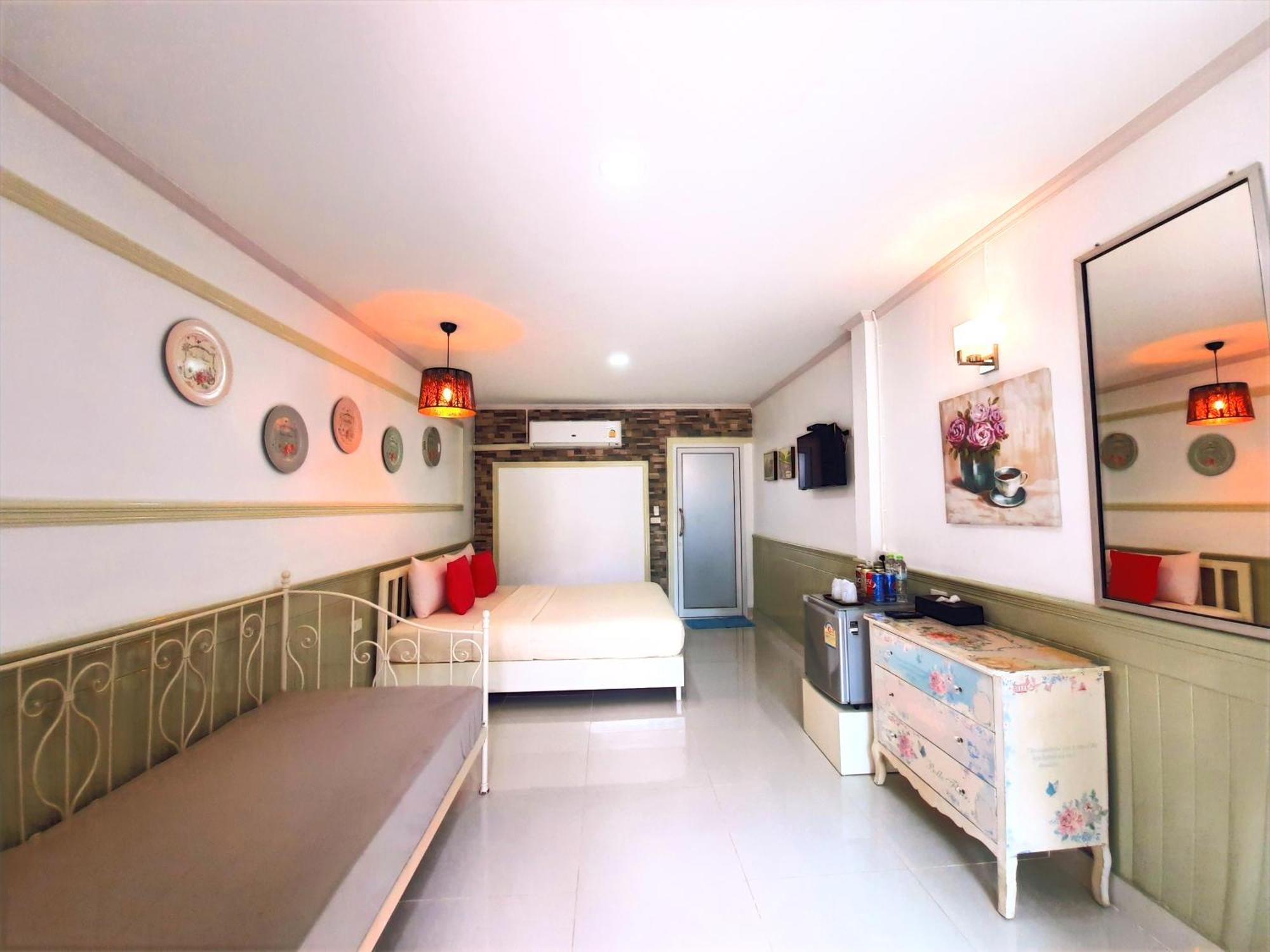 Resort Riviera Ko Lan