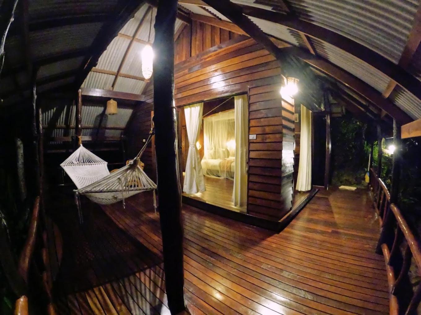 Hillhouse -