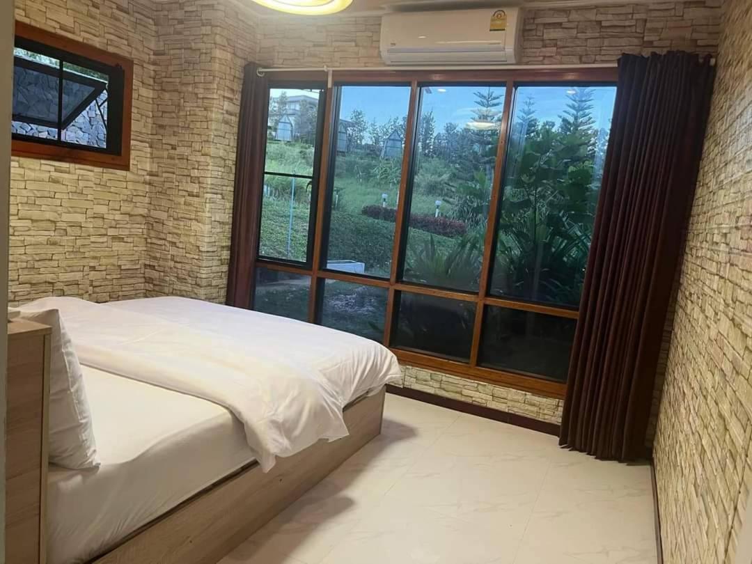 Hotel The Inow ไอหนาว Khao Kho