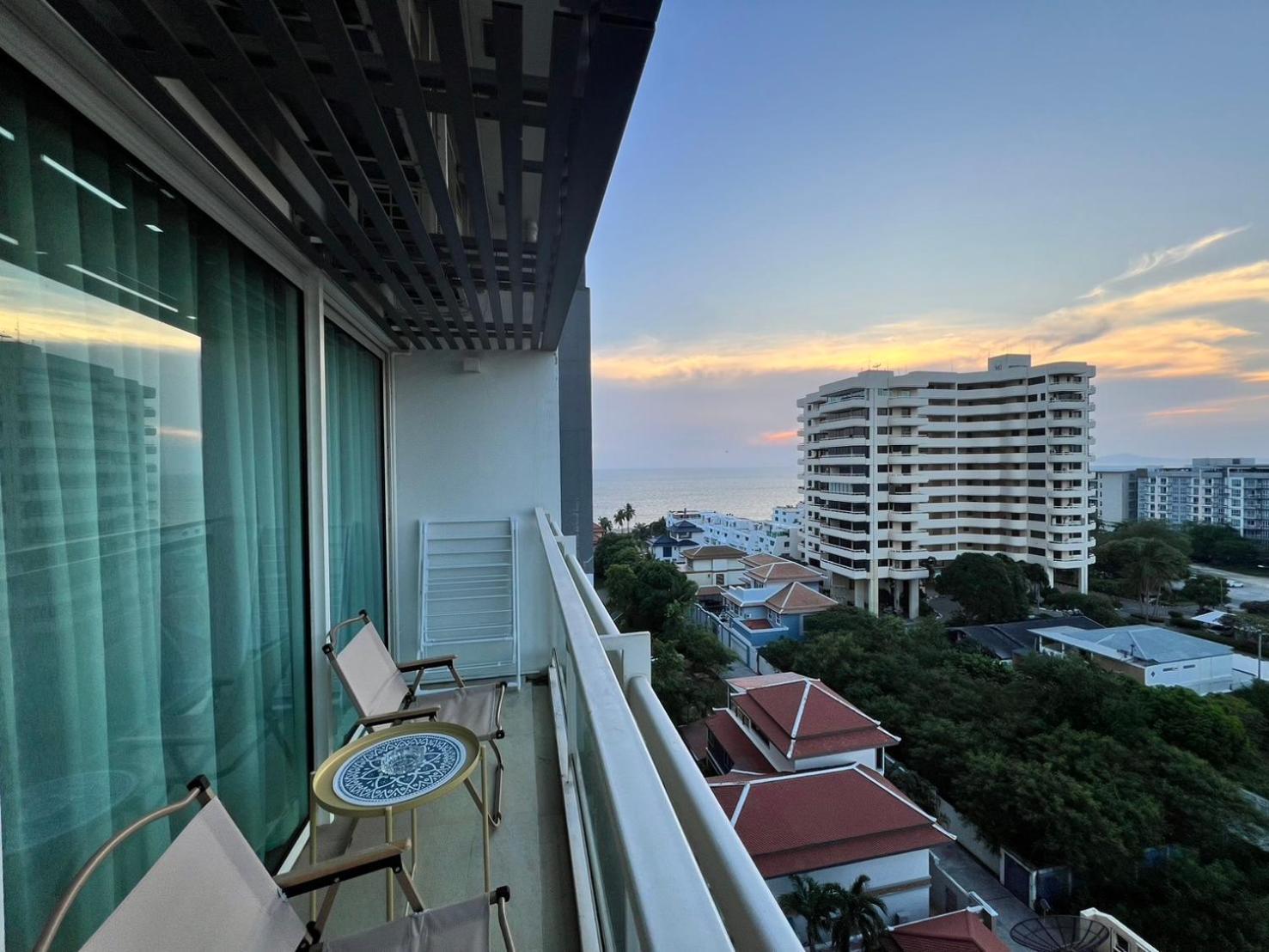 Veranda Sea View By Thita