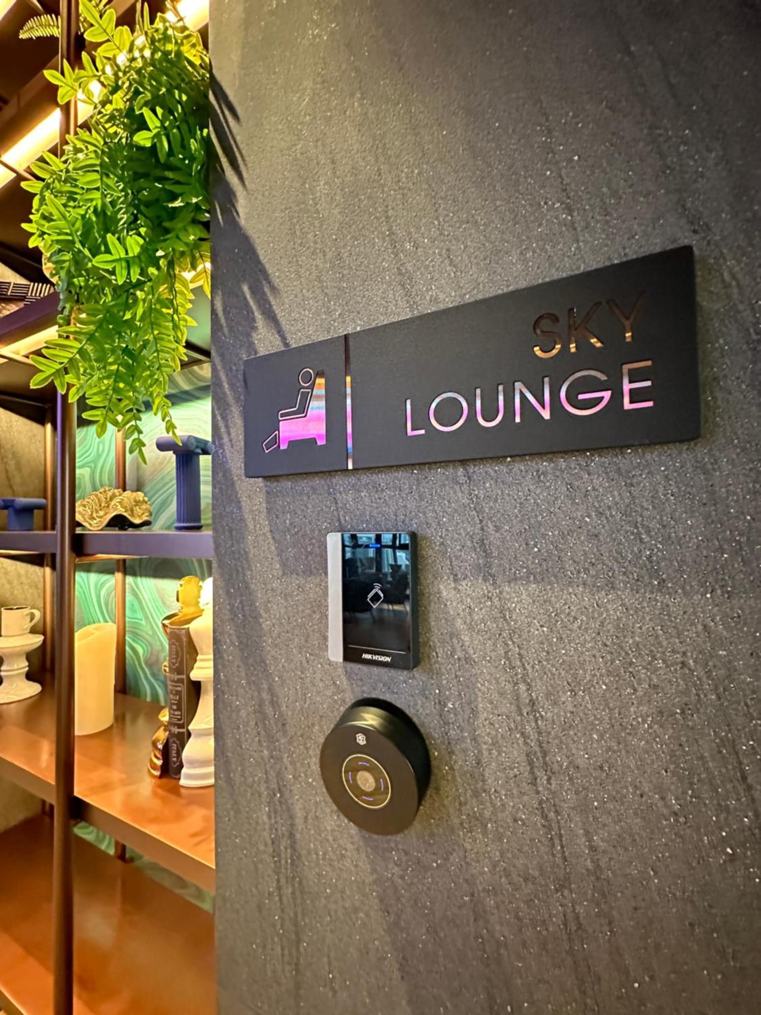 Apartment Edge Cozy Vacation Infinite Sky Pool Pattaya