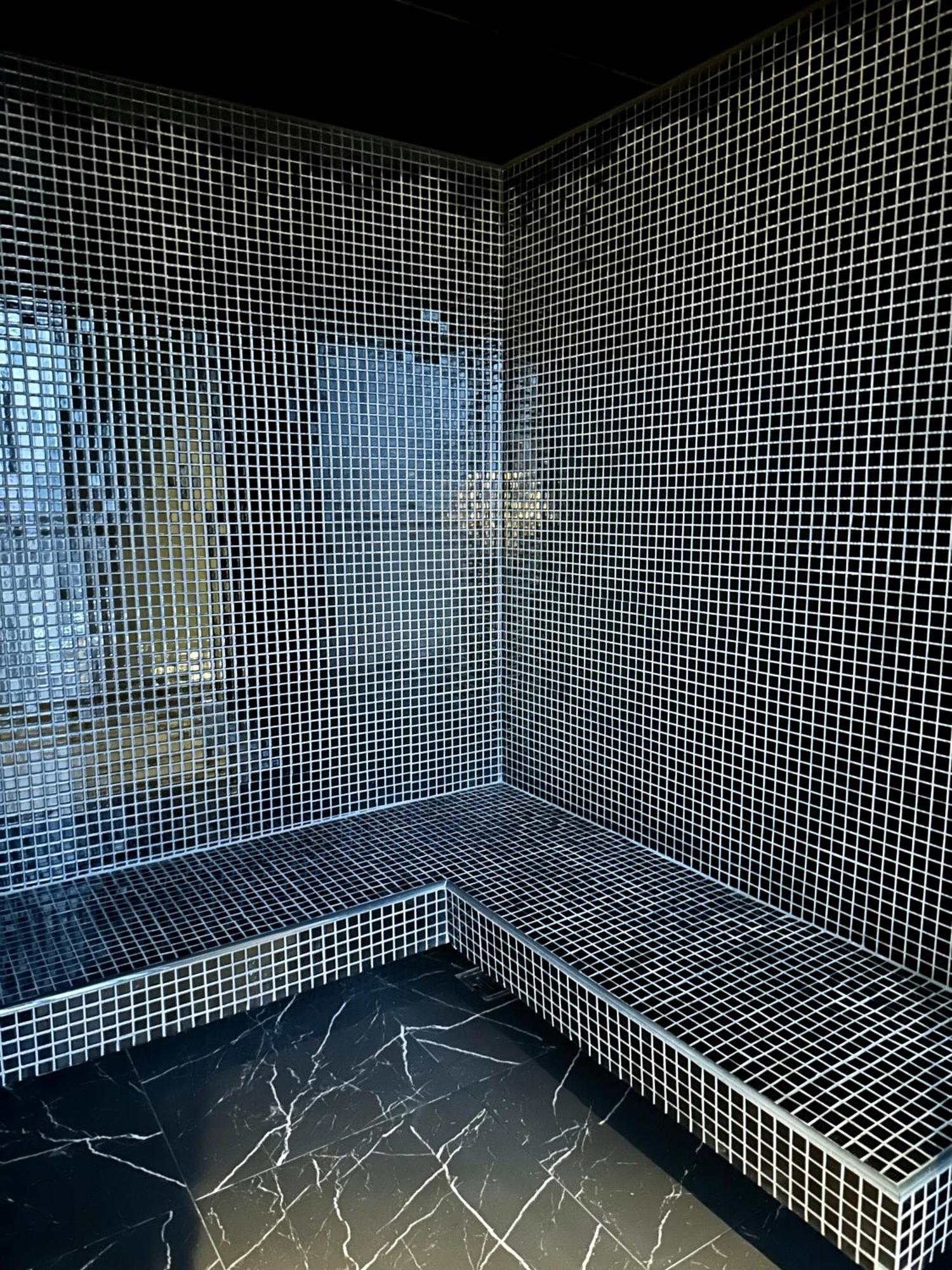 Apartment Edge Cozy Vacation Infinite Sky Pool *