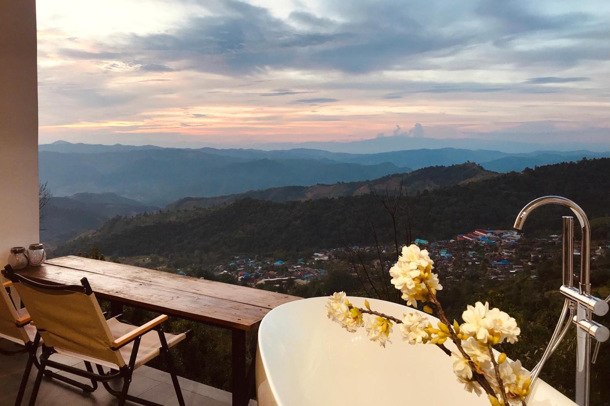 Sinsup Doichang 2 Ban Huai Khai
