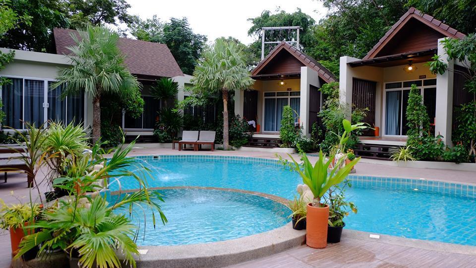 Baan Klang Aow Holiday park 3*