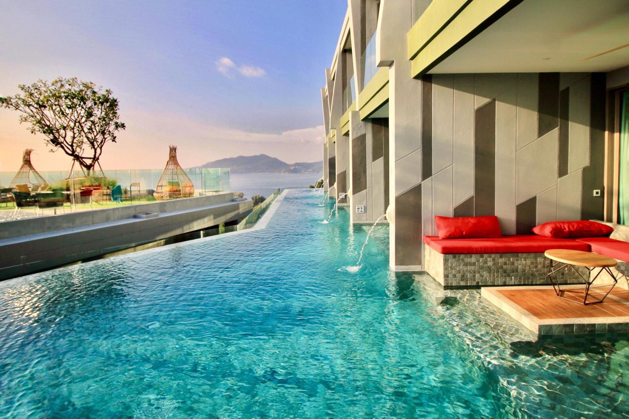 Resort Crest & Pool - Sha Extra Patong