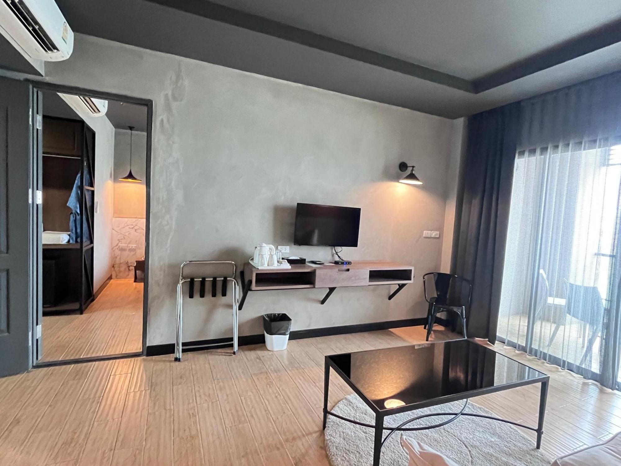 Chiangkhong Teak Garden Riverfront Onsen Hotel- Sha Extra Hotel 4*