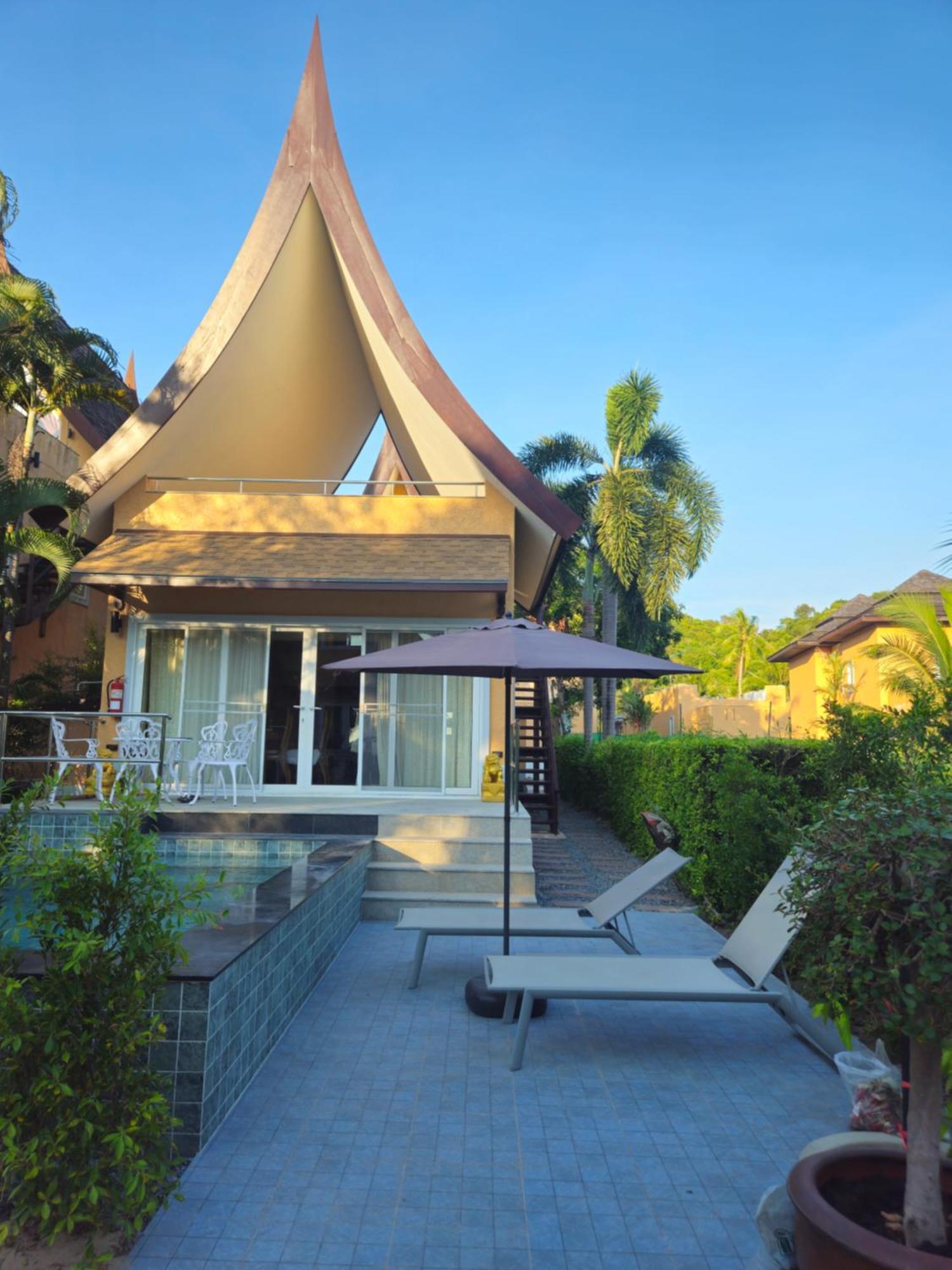 Island Villa *