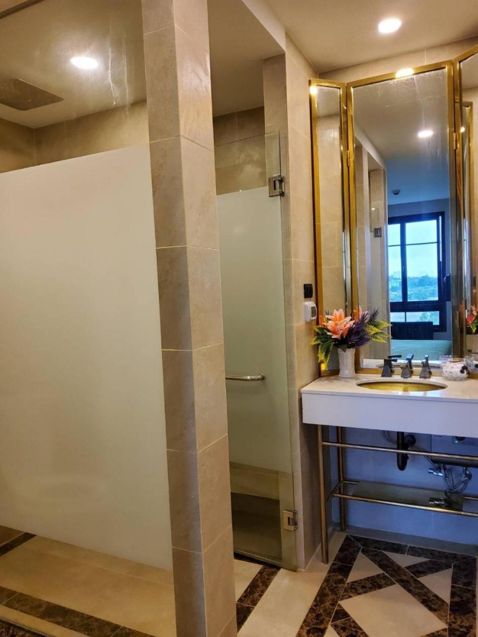 Apartment Urban Oasis Your Perfect Getaway