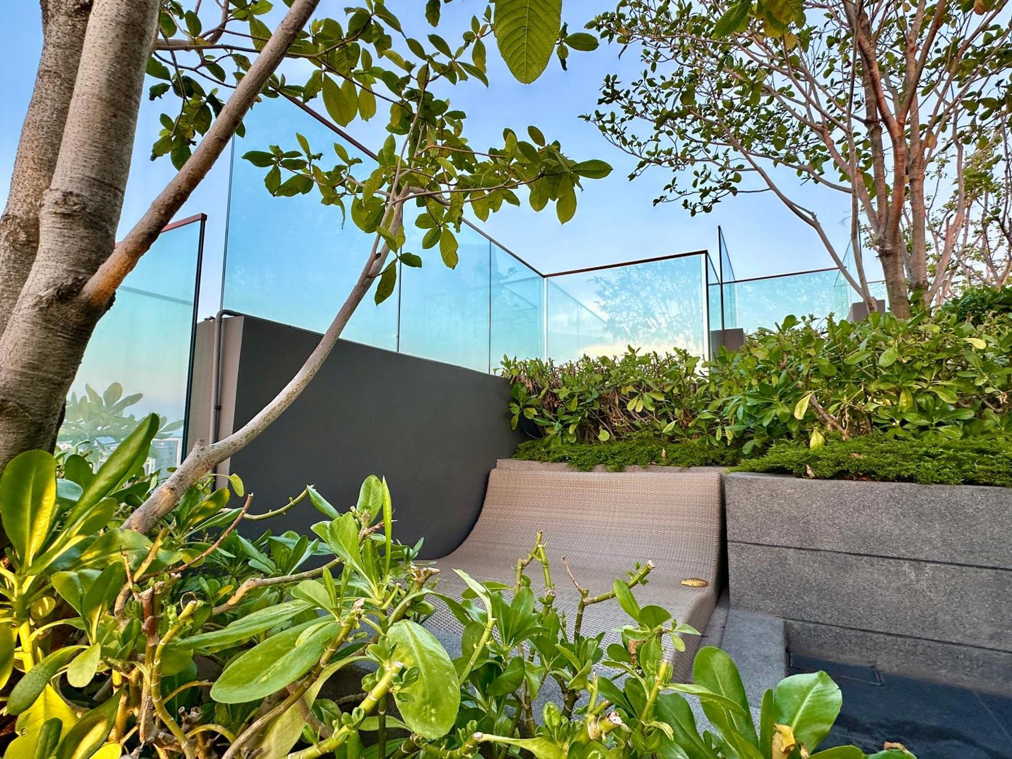 Edge Cozy Vacation Infinite Sky Pool Apartment *