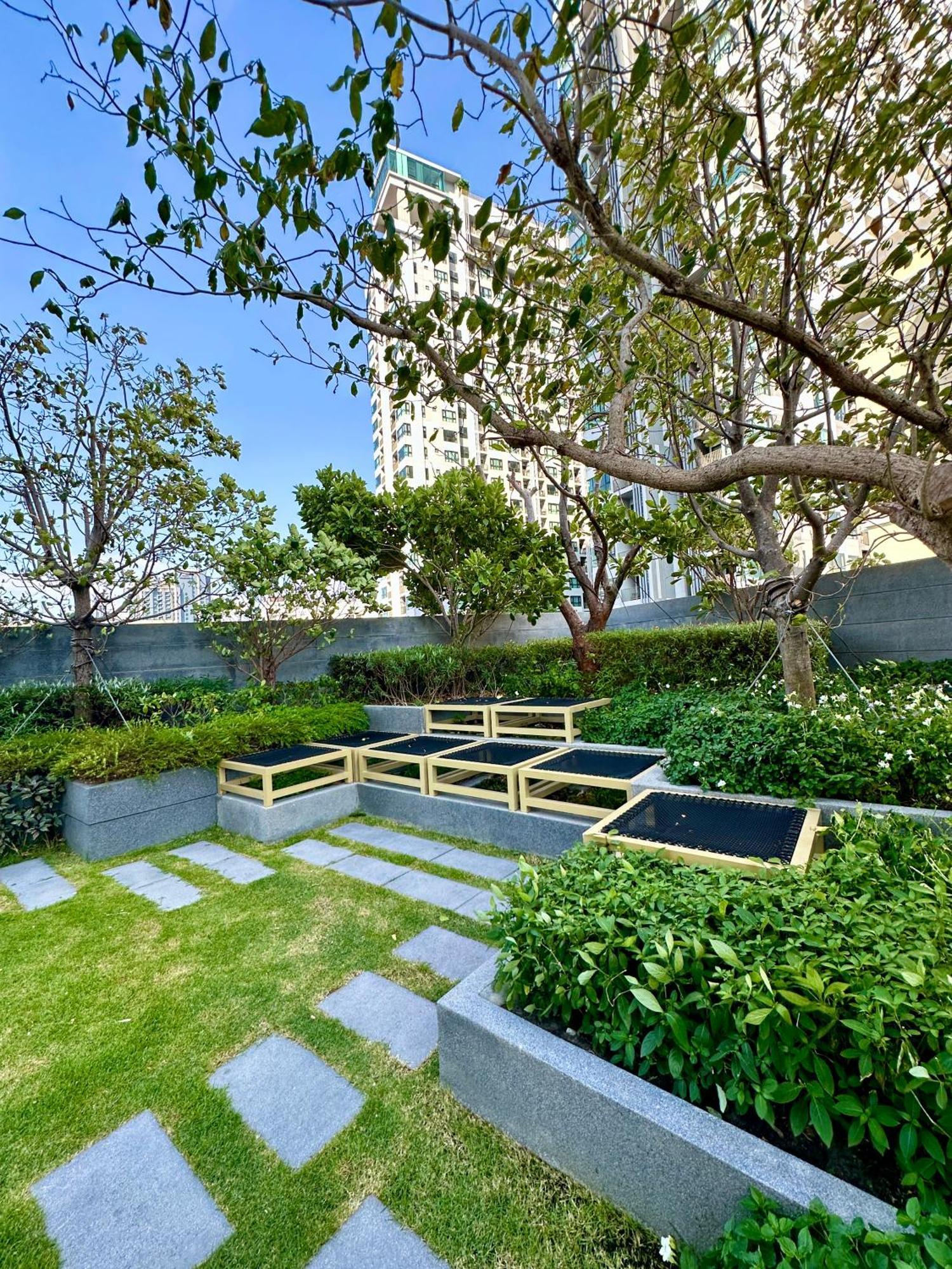 Apartment Edge Cozy Vacation Infinite Sky Pool Pattaya