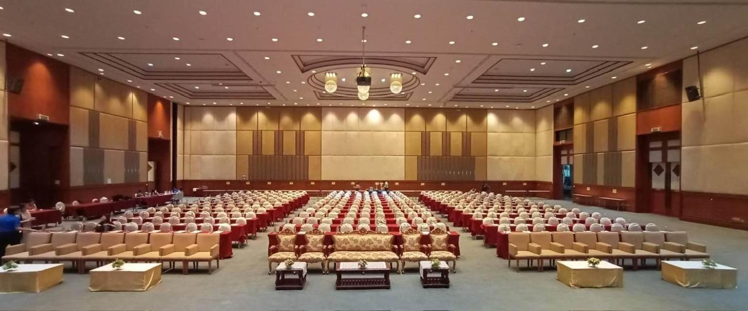 Hotel Sunee Grand And Convention Center