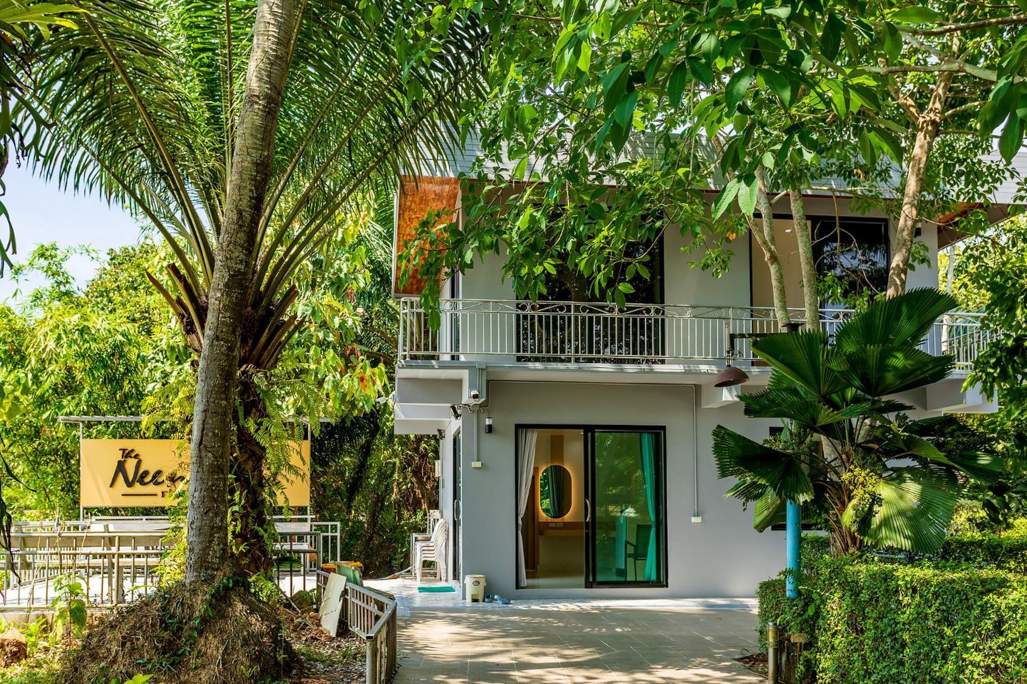 Neenlawat Riverside Resort
