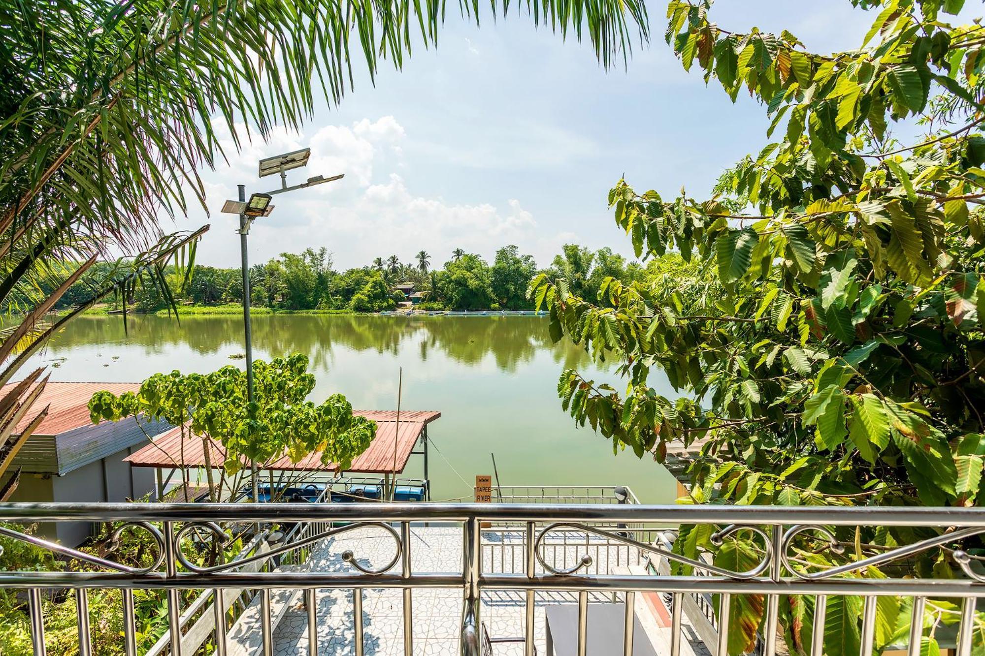Neenlawat Riverside Resort