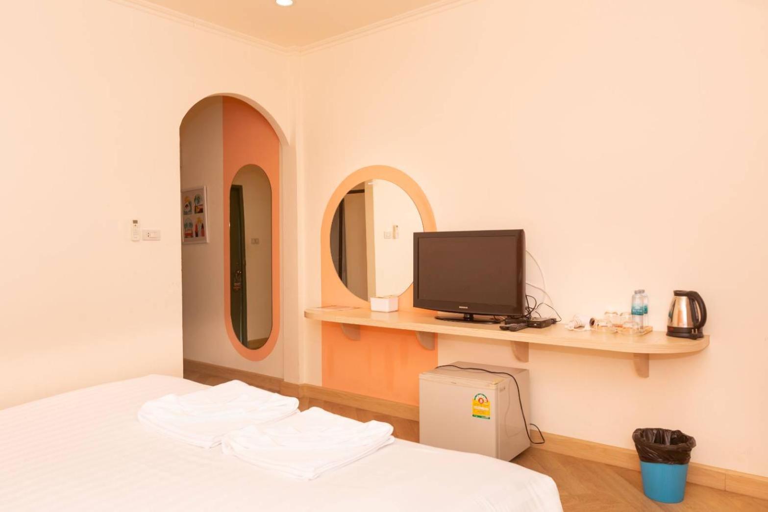 Sky View Hotel 4*