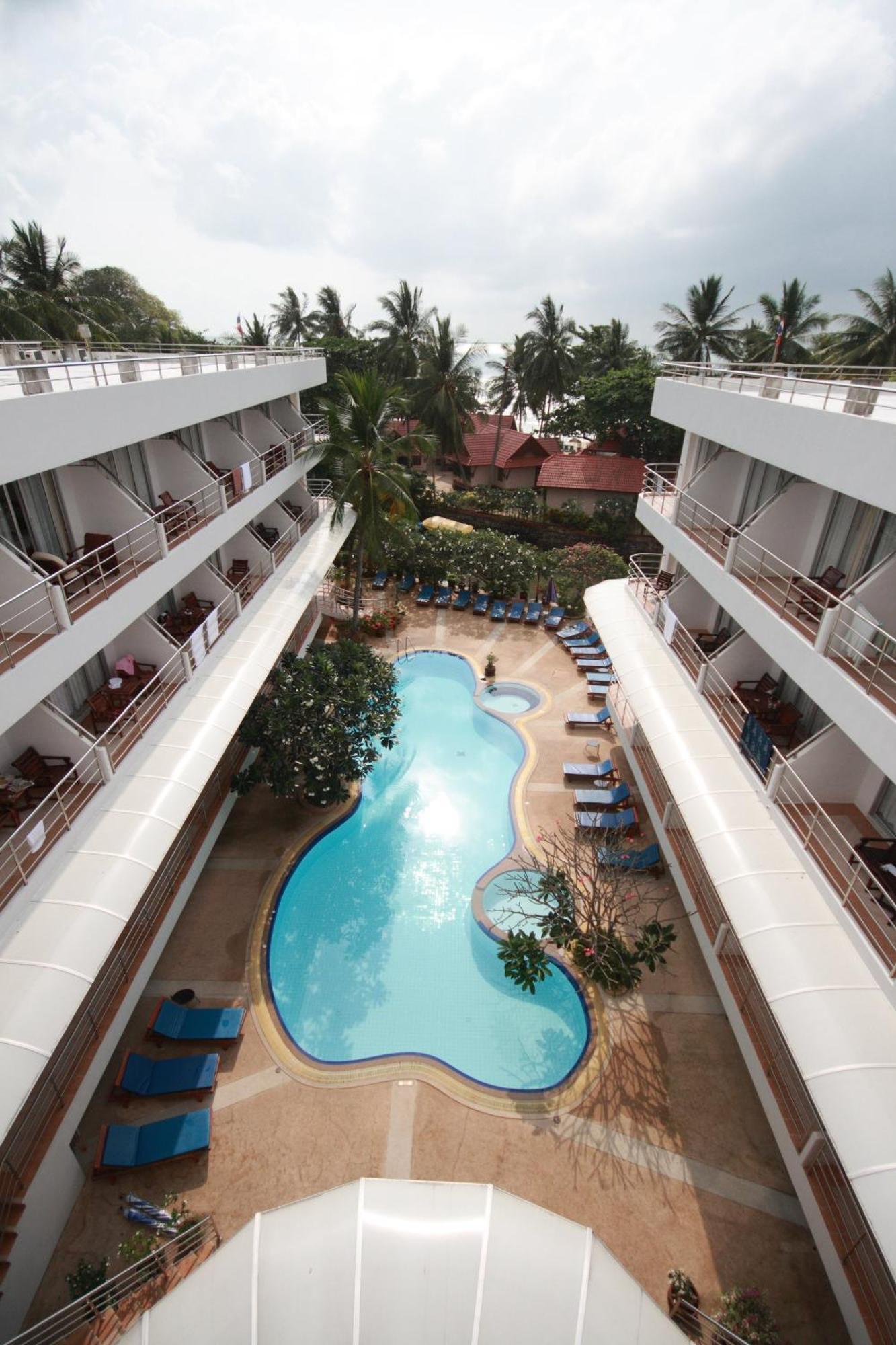 Samui First House Chaweng (Koh Samui)