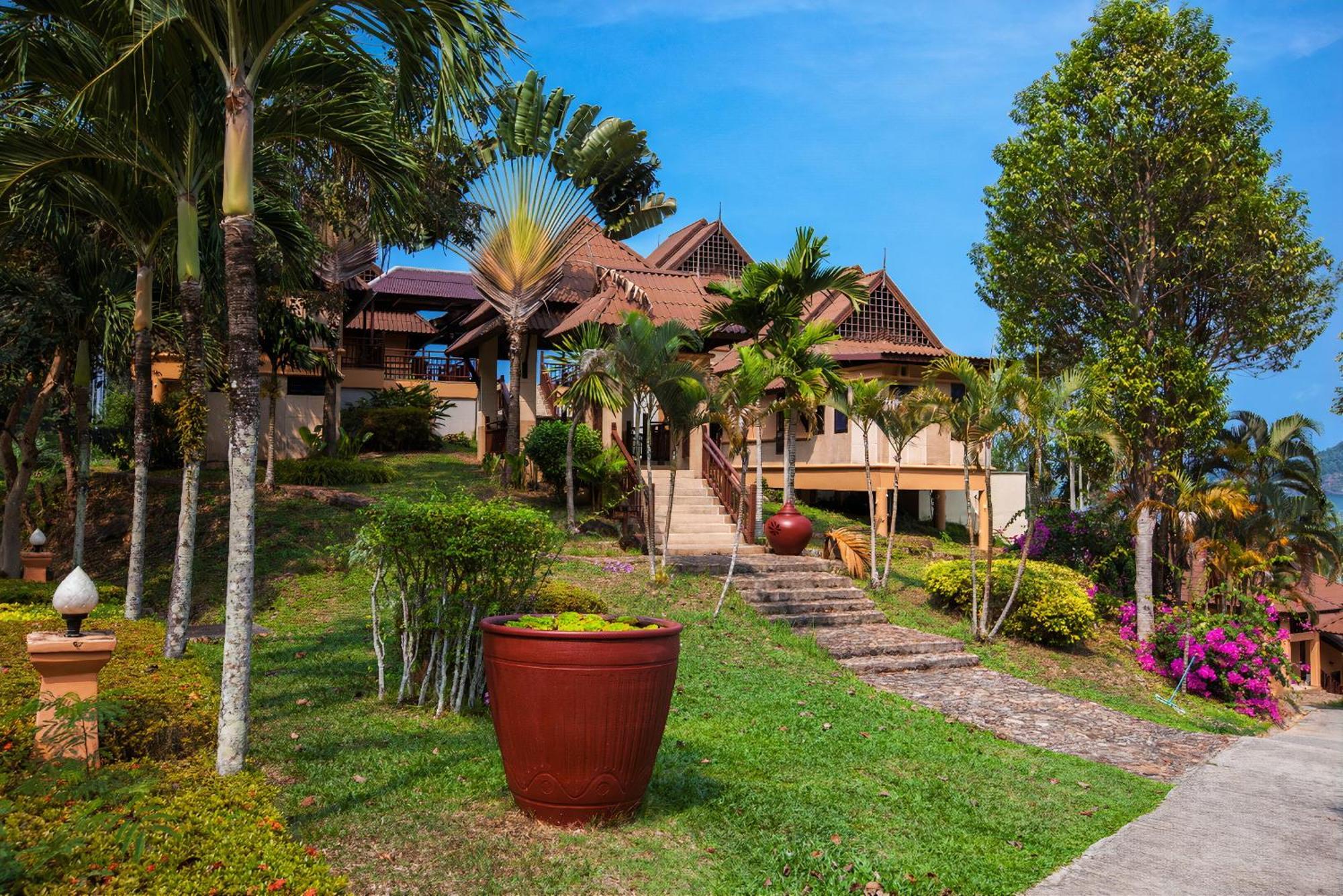 Resort The Aiyapura Koh Chang