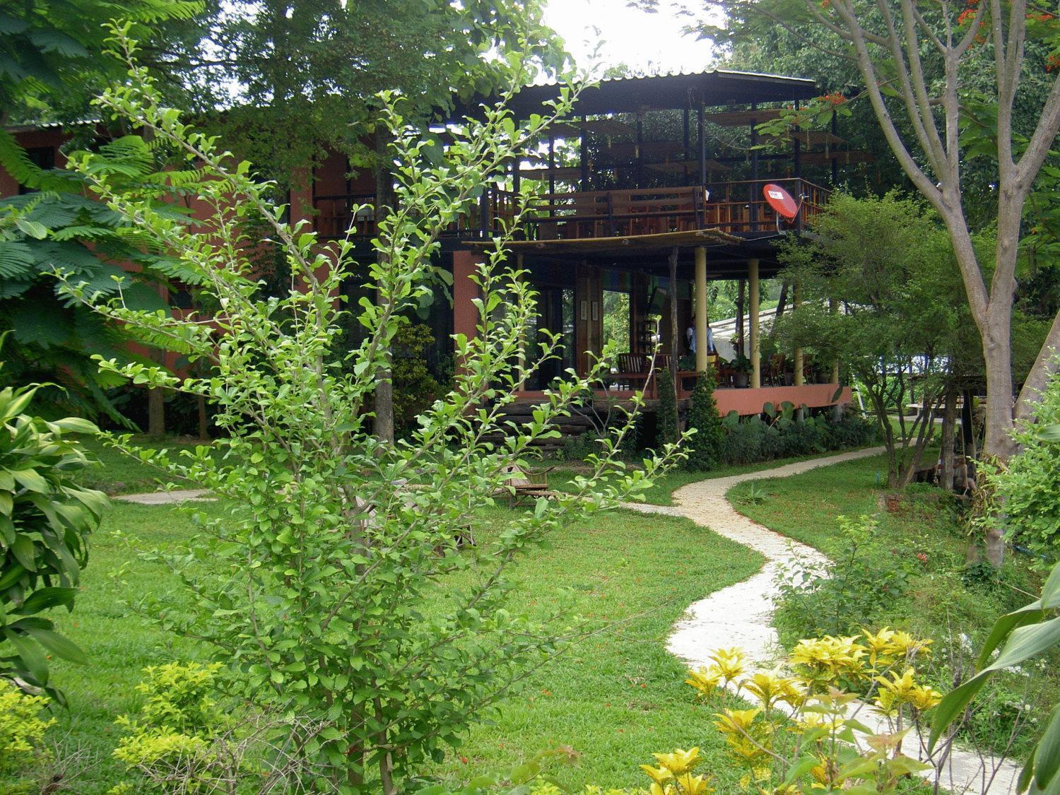 Boutique Raft Resort, River Kwai Resort 3*