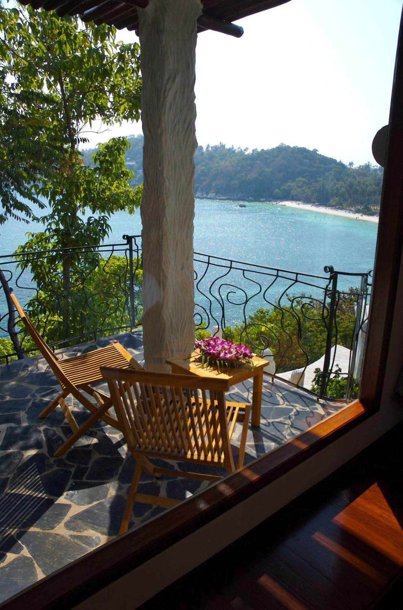 Jamahkiri Dive & Resort