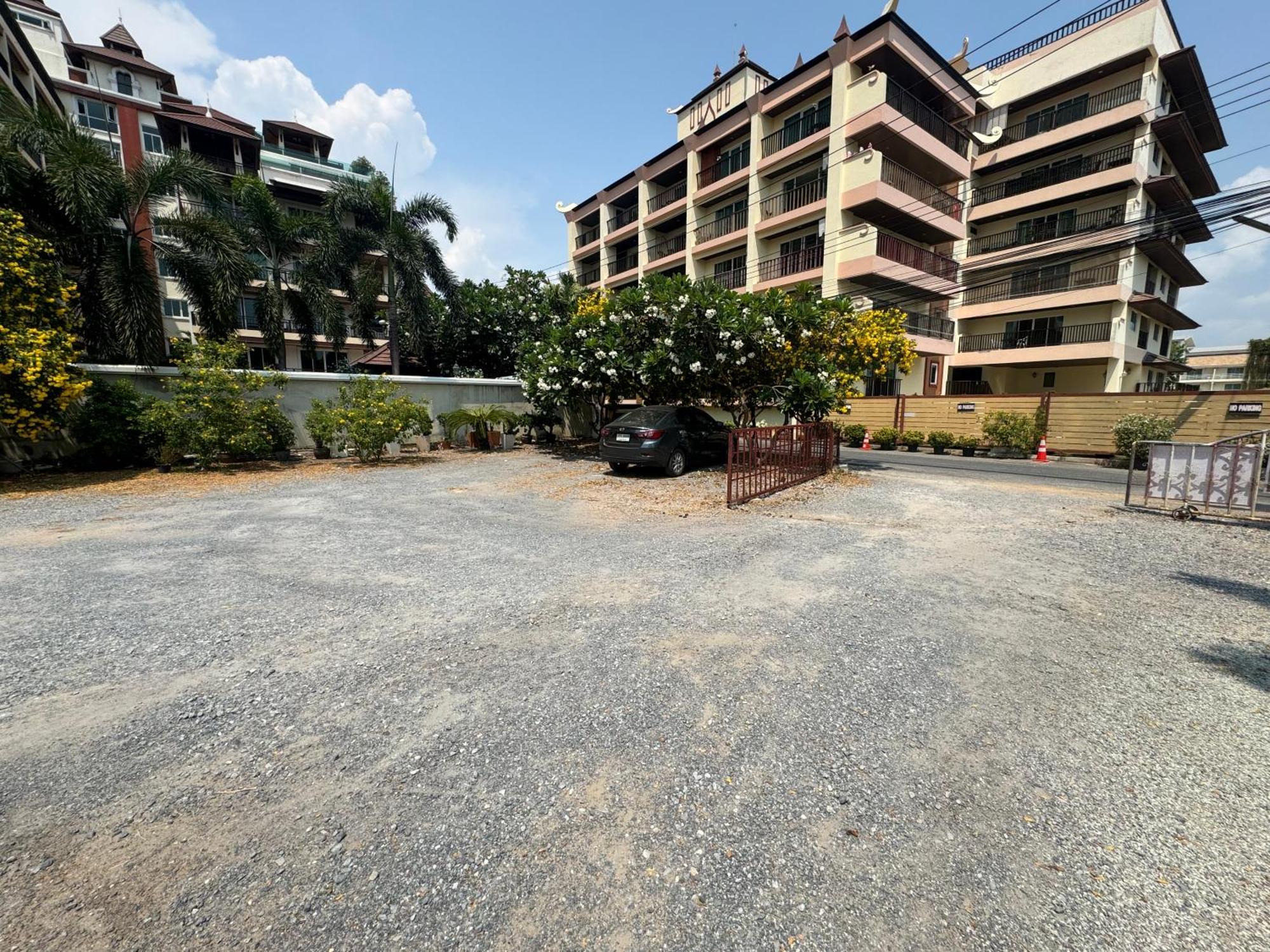 Hotel Jomtien Beach Residence 3*