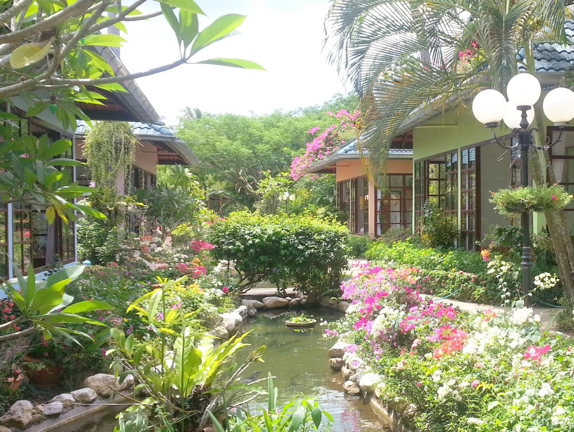 Resort Ekman Garden 3*