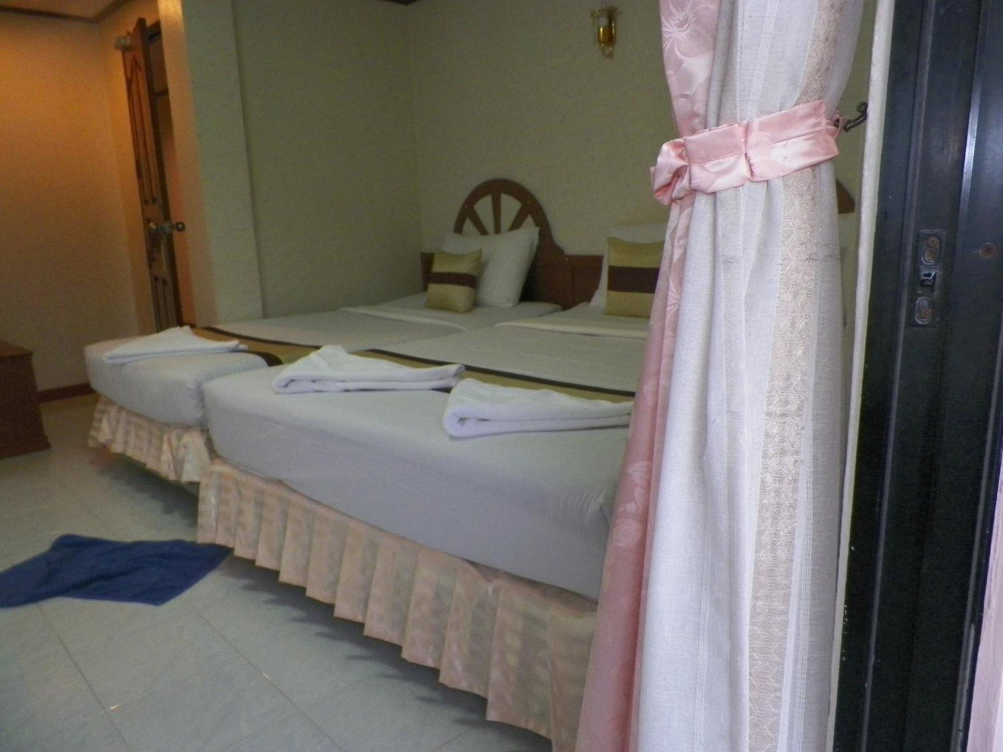 Hotel Natacha *
