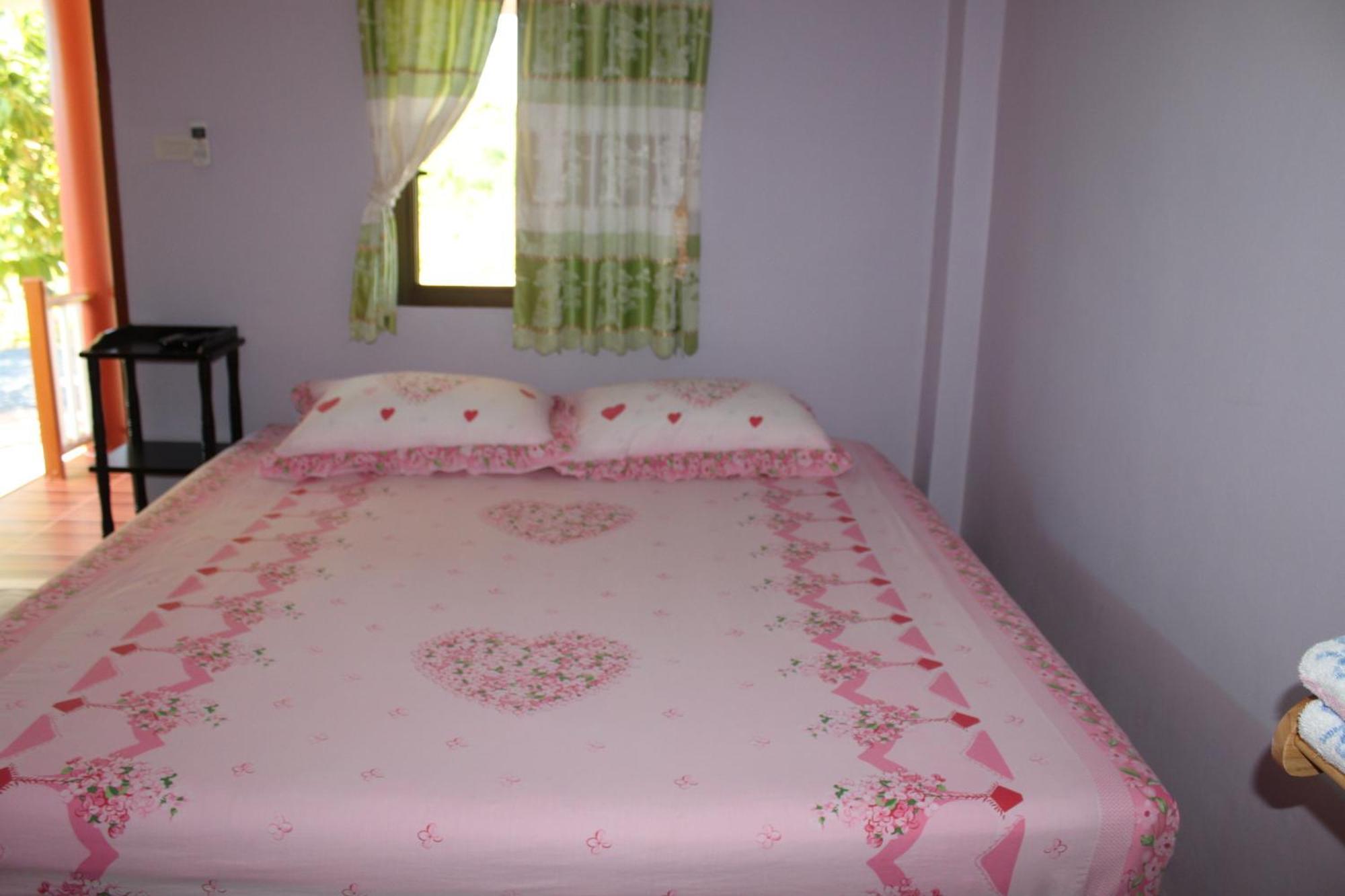 Guest house Lam-tong Don Sak