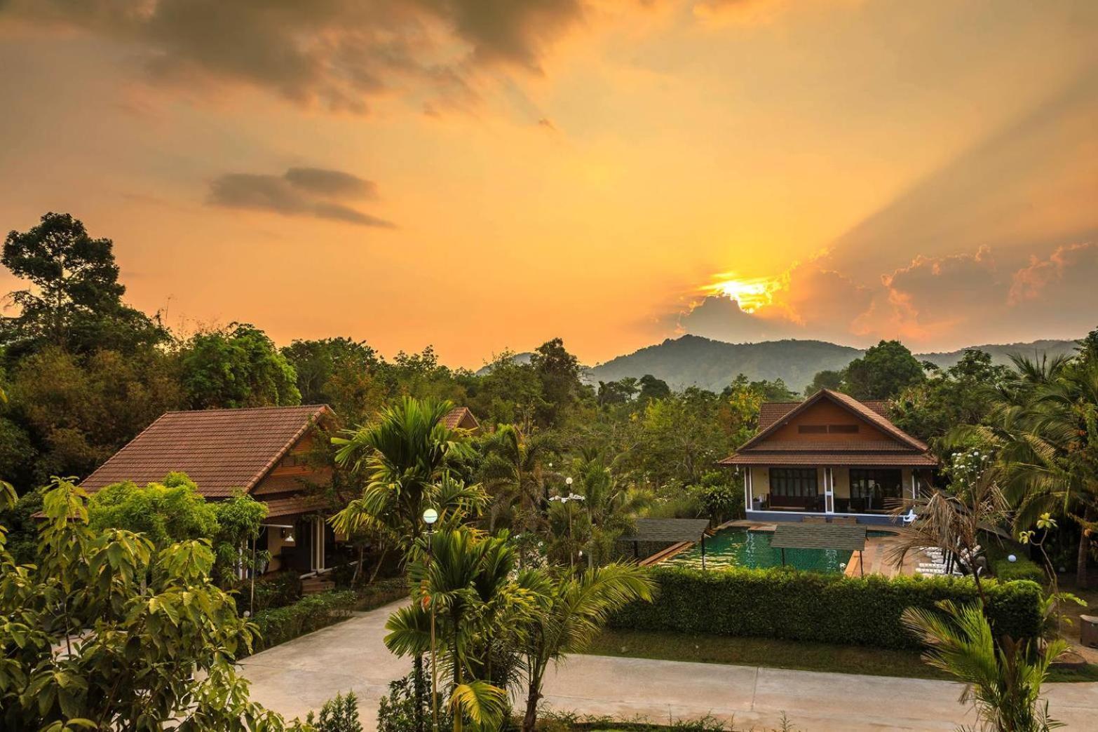Oscar Aonang Krabi * Ao Nang