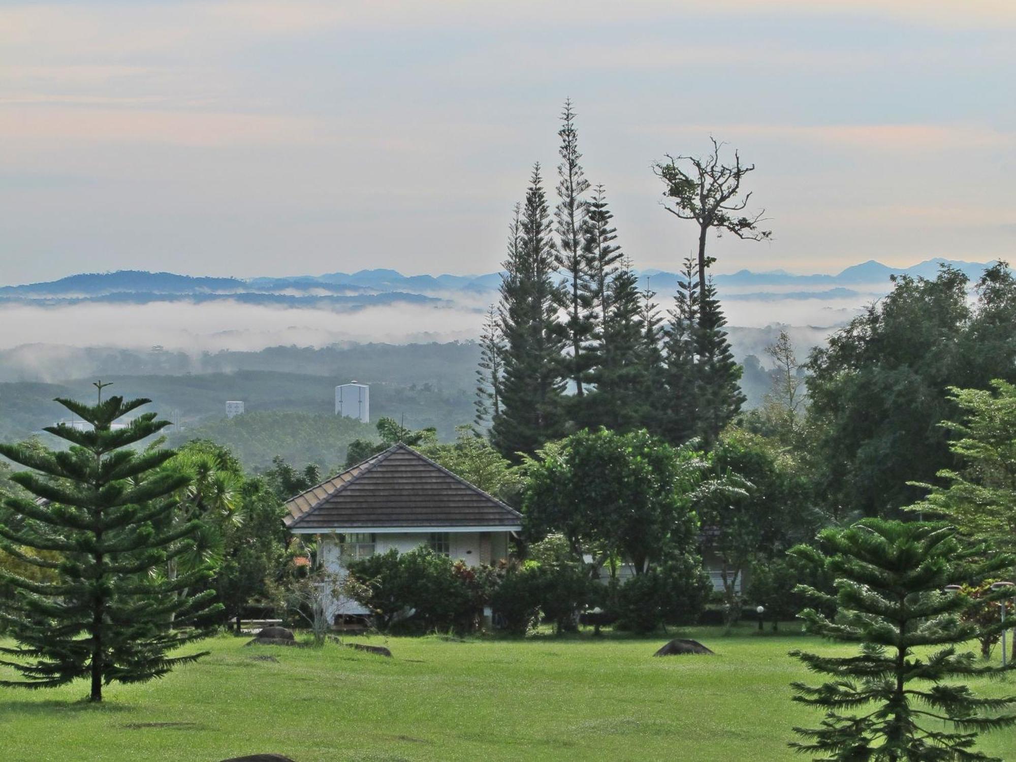 The Natural Garden Resort 3*