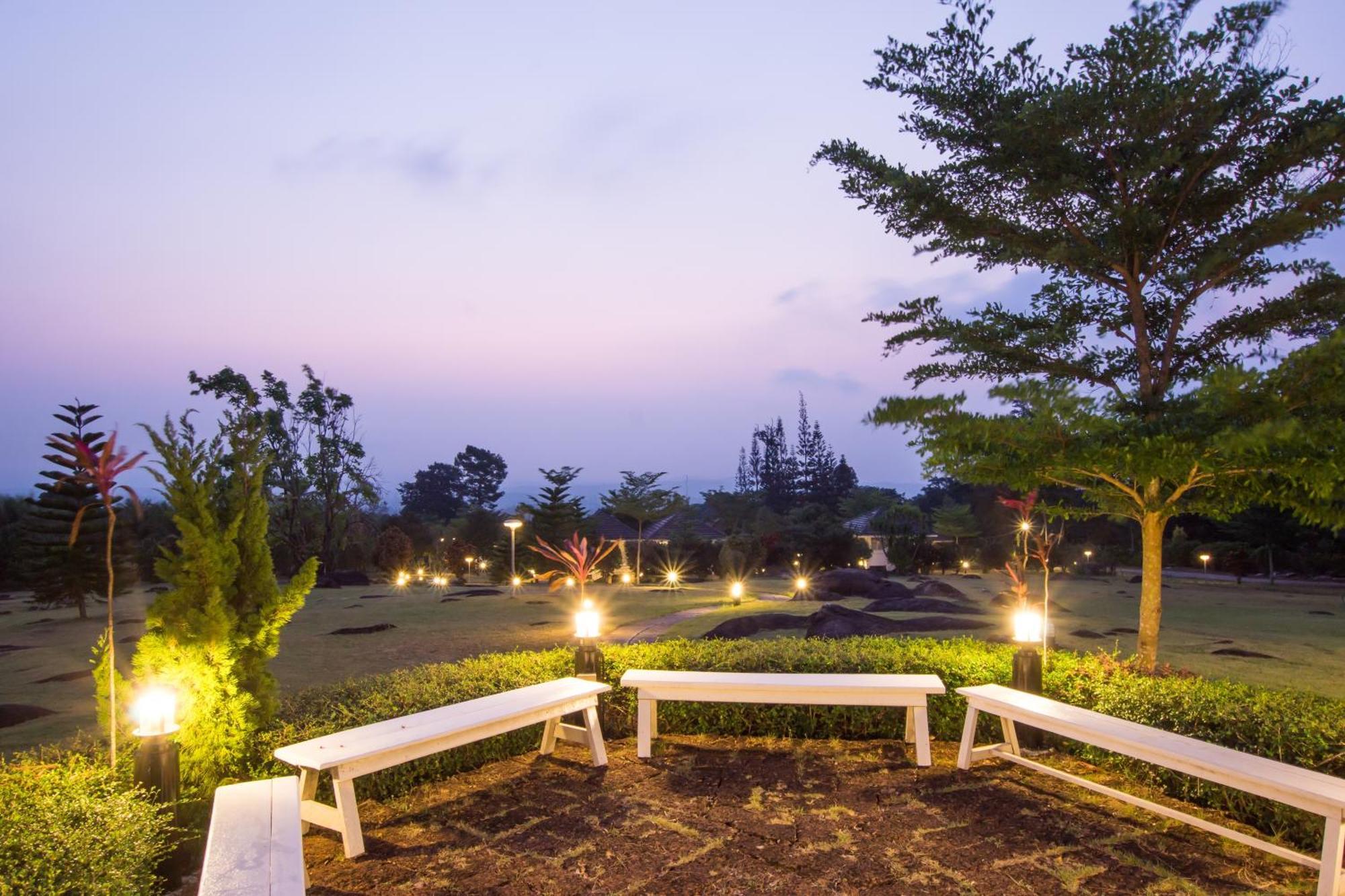 The Natural Garden Resort Ban Thap Sai