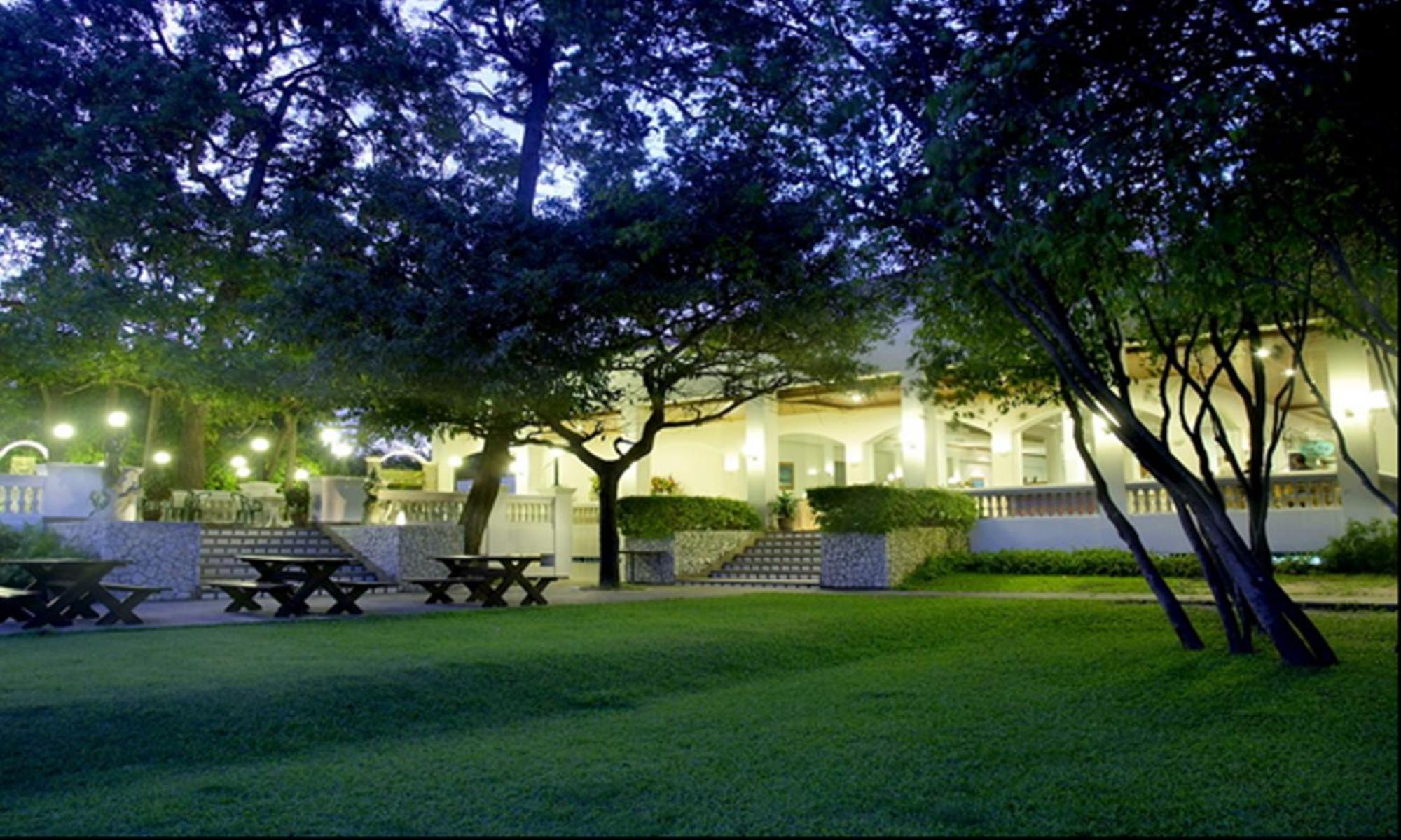 Hotel Purimas &