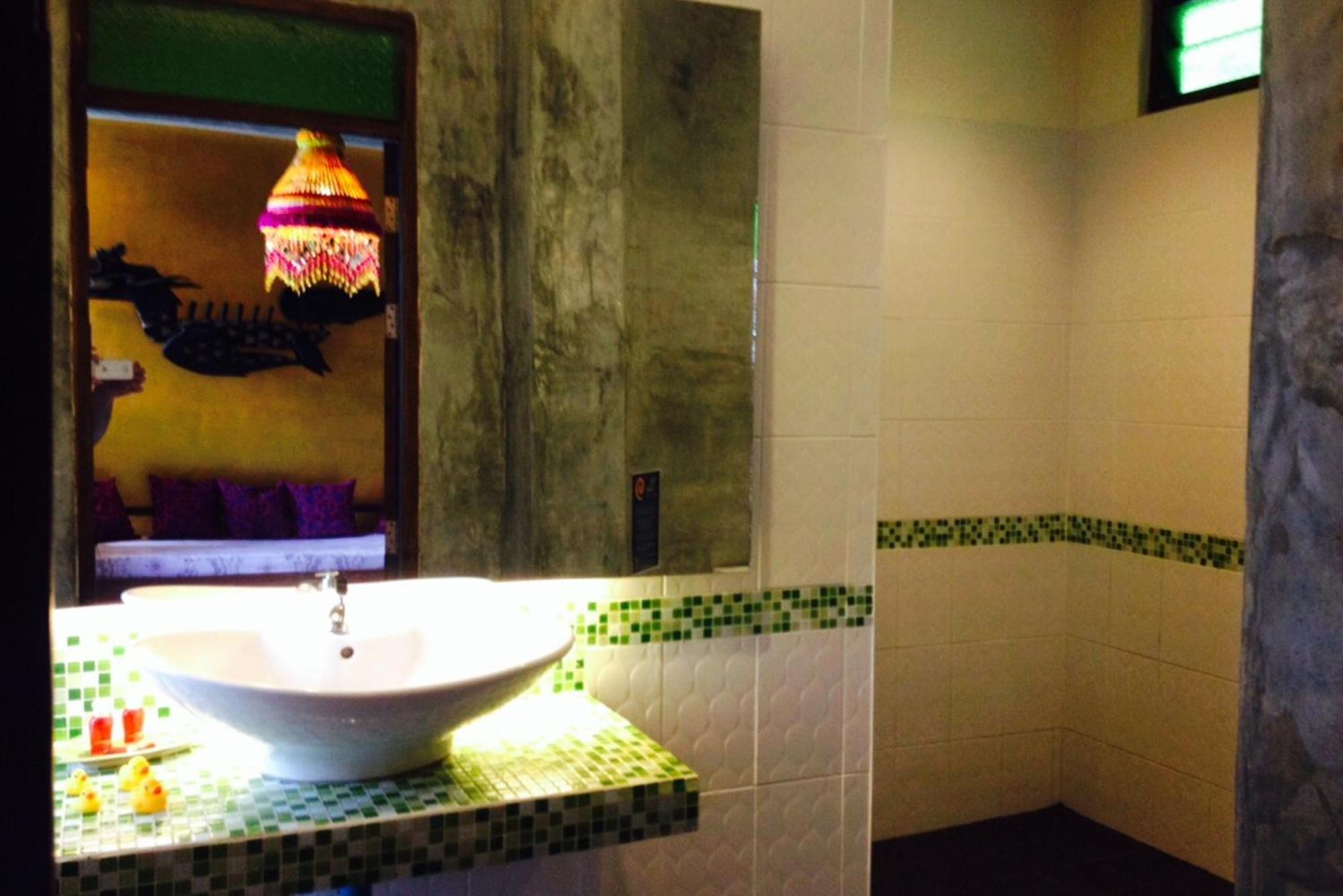 Soi One Boutique Bedrooms Guest house