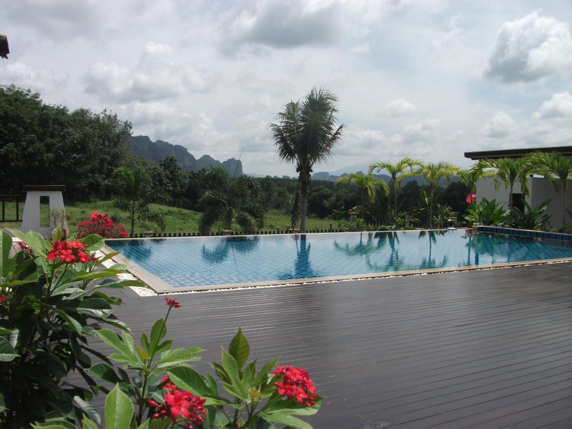 Leelawadee Garden Resort 4*