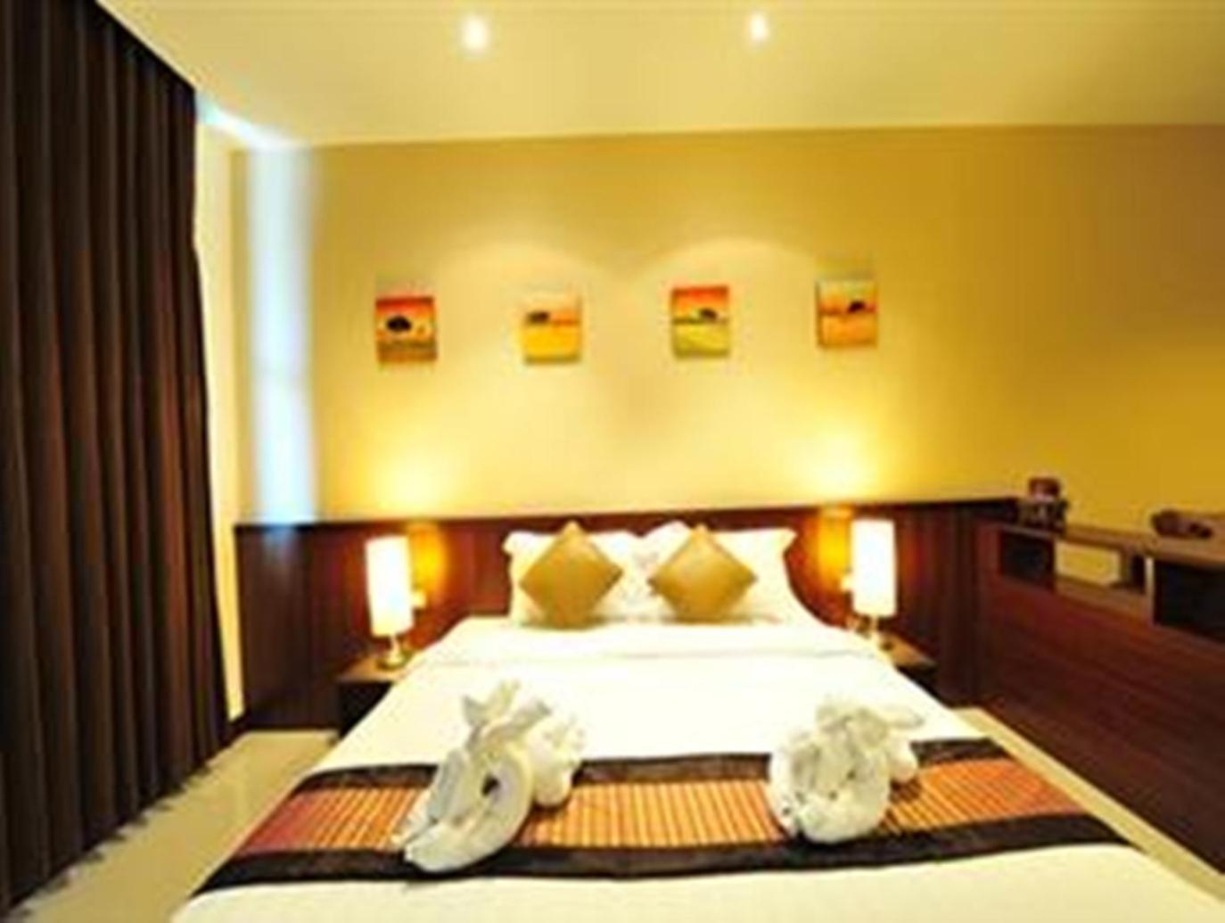World Palace 3*