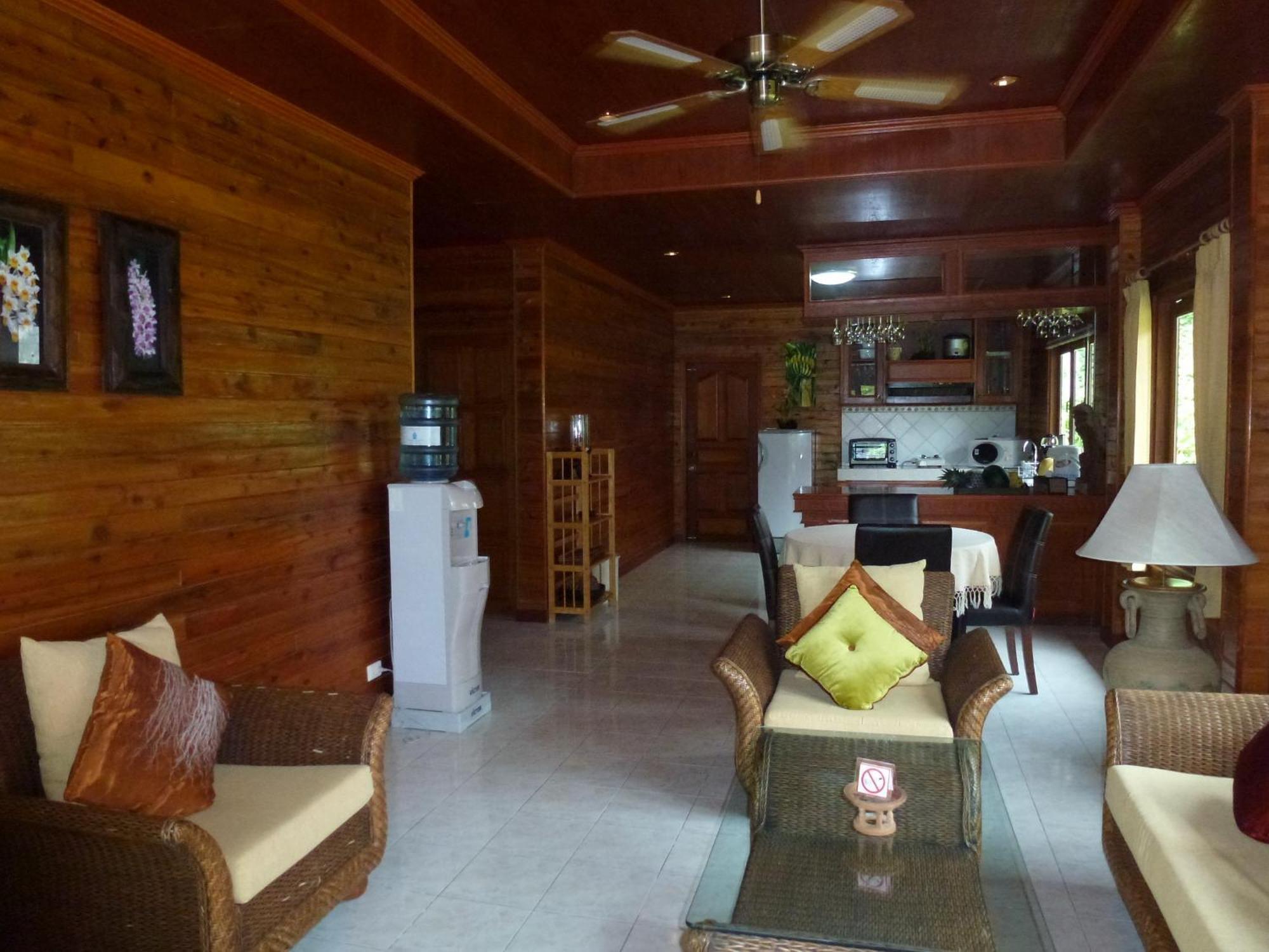 Baan Laem Noi Villa's Casa de férias