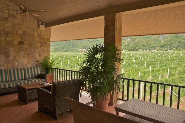 Hotel Granmonte Wine Phayayen
