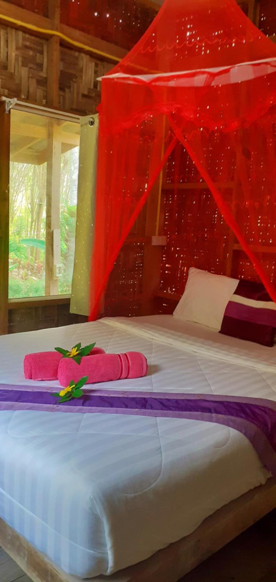 Lanta Maikeaw Lodge *