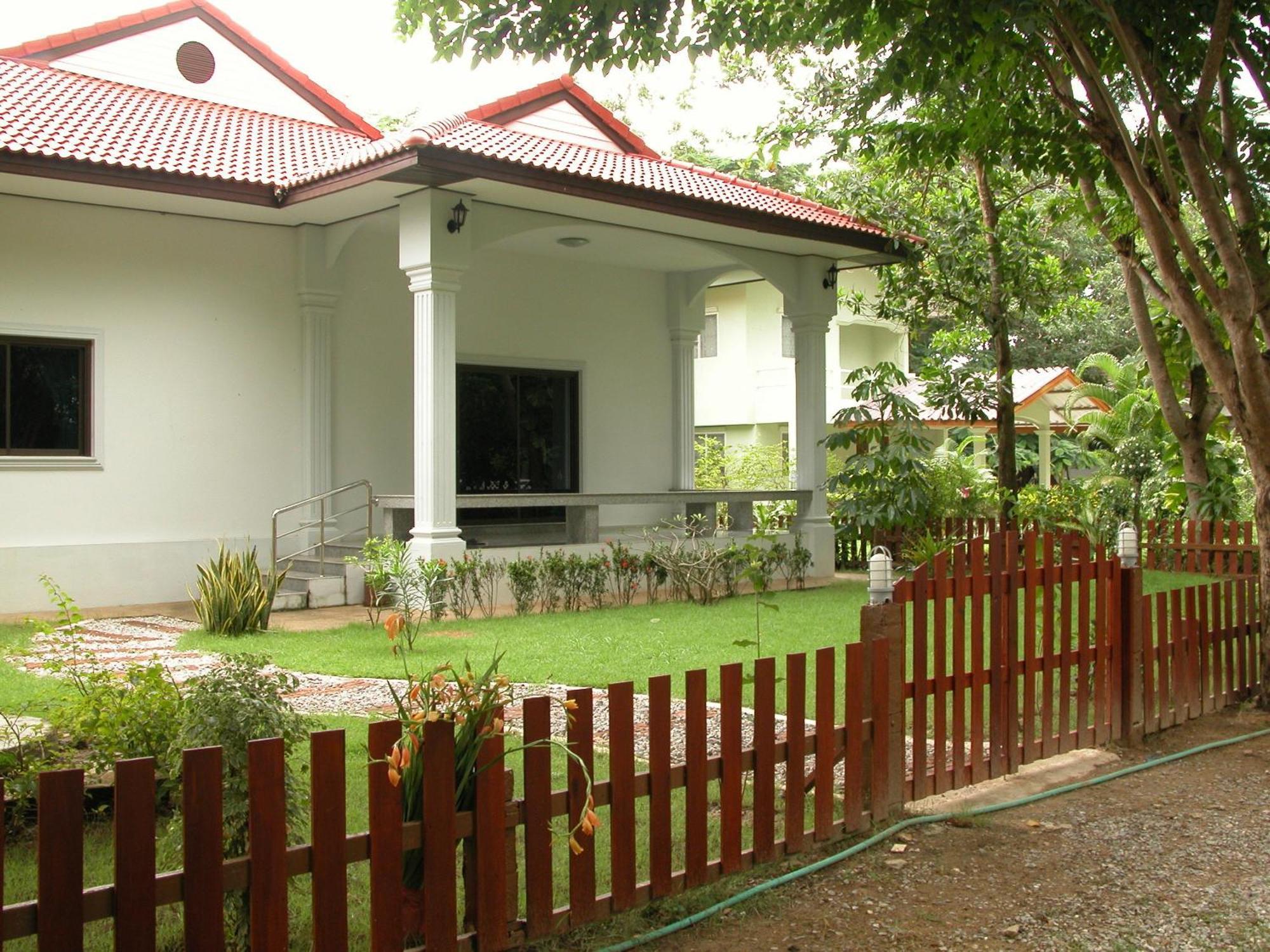 Holiday park Baan Klang Aow Ban Krut (Prachuap Khiri Khan)
