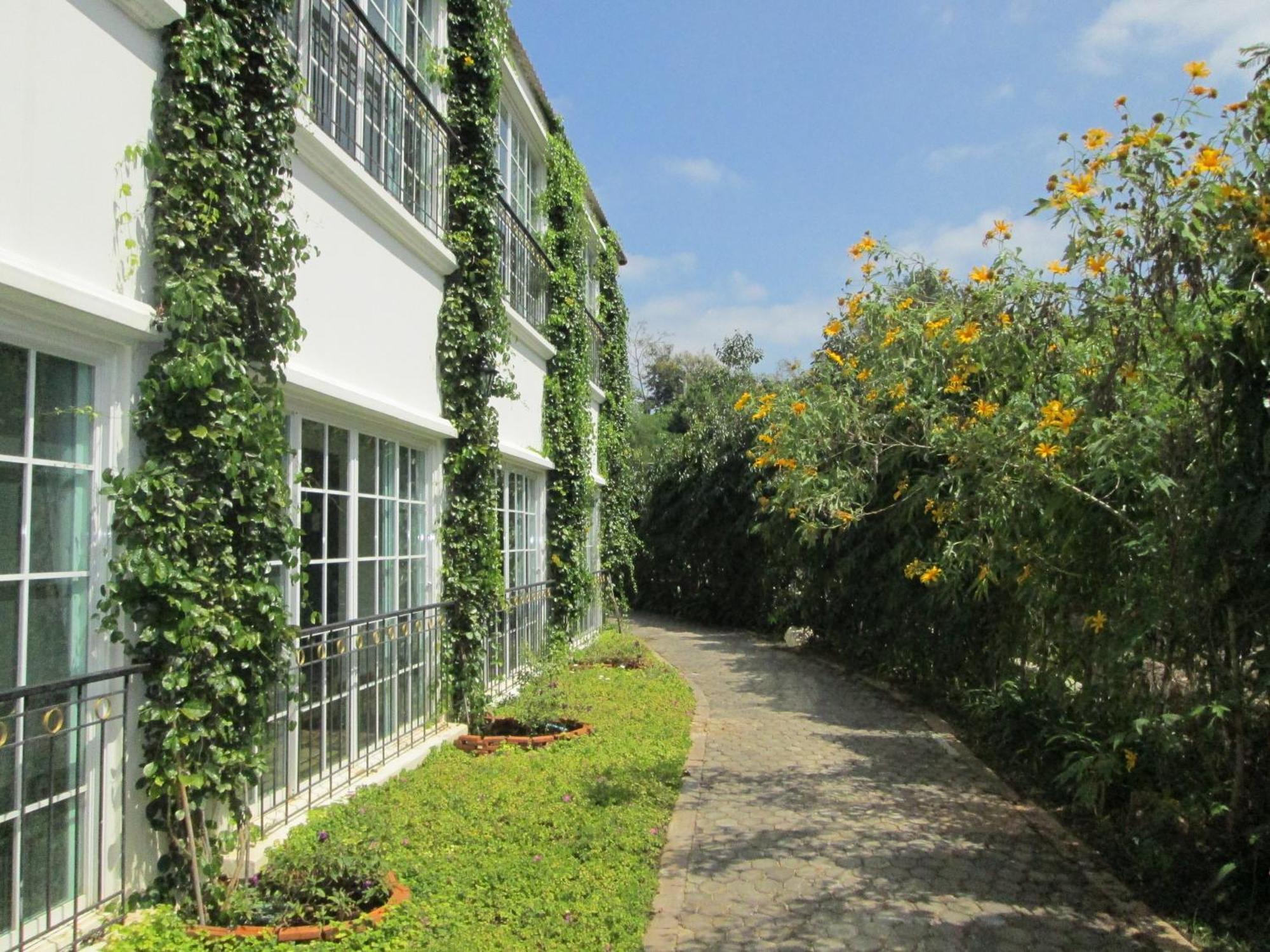 Kensington Garden Khaoyai Resort 4*
