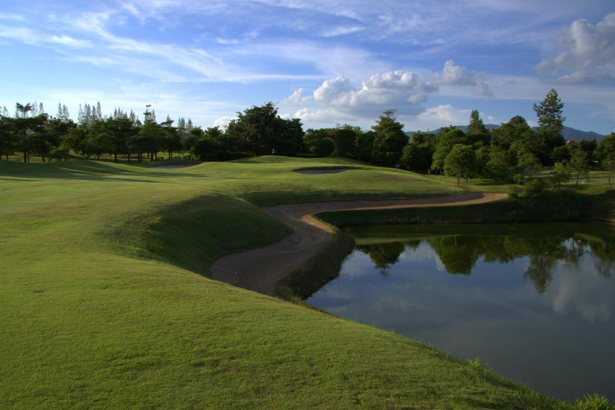 Mae Jo Golf & Resort San Sai