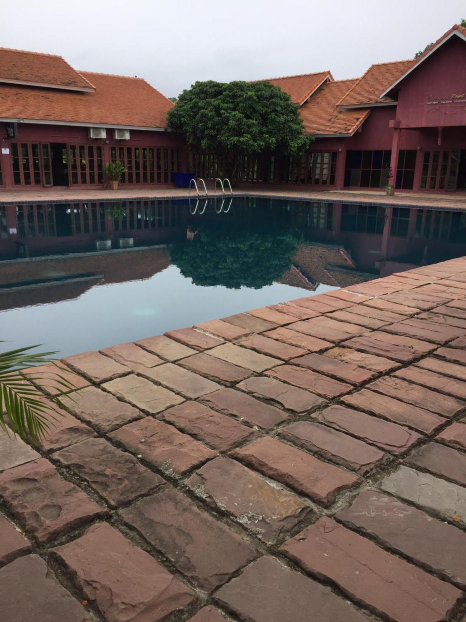 Chiangmai Royal Creek Hotel 3*