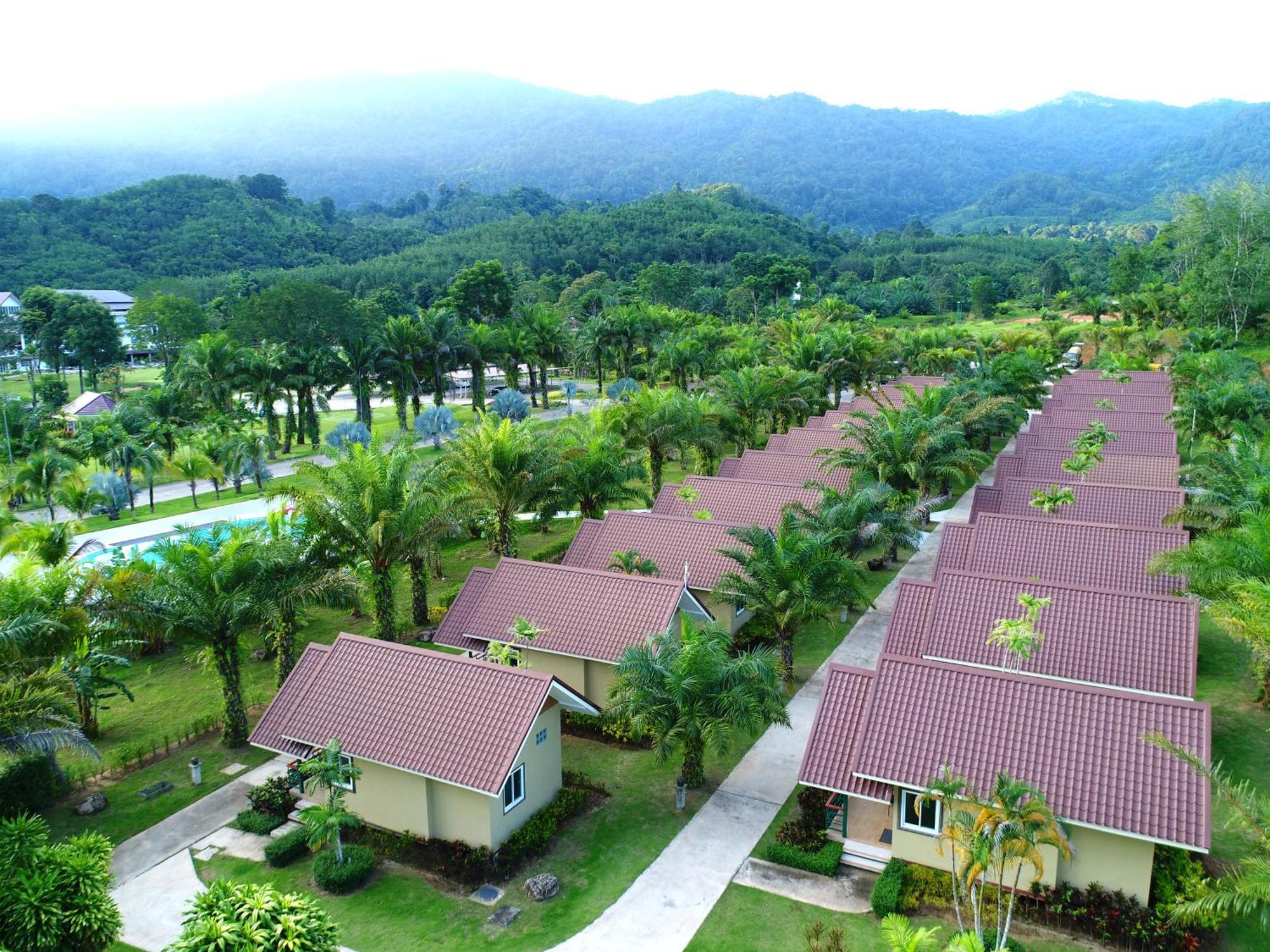 Katathong Golf & Resort 4*
