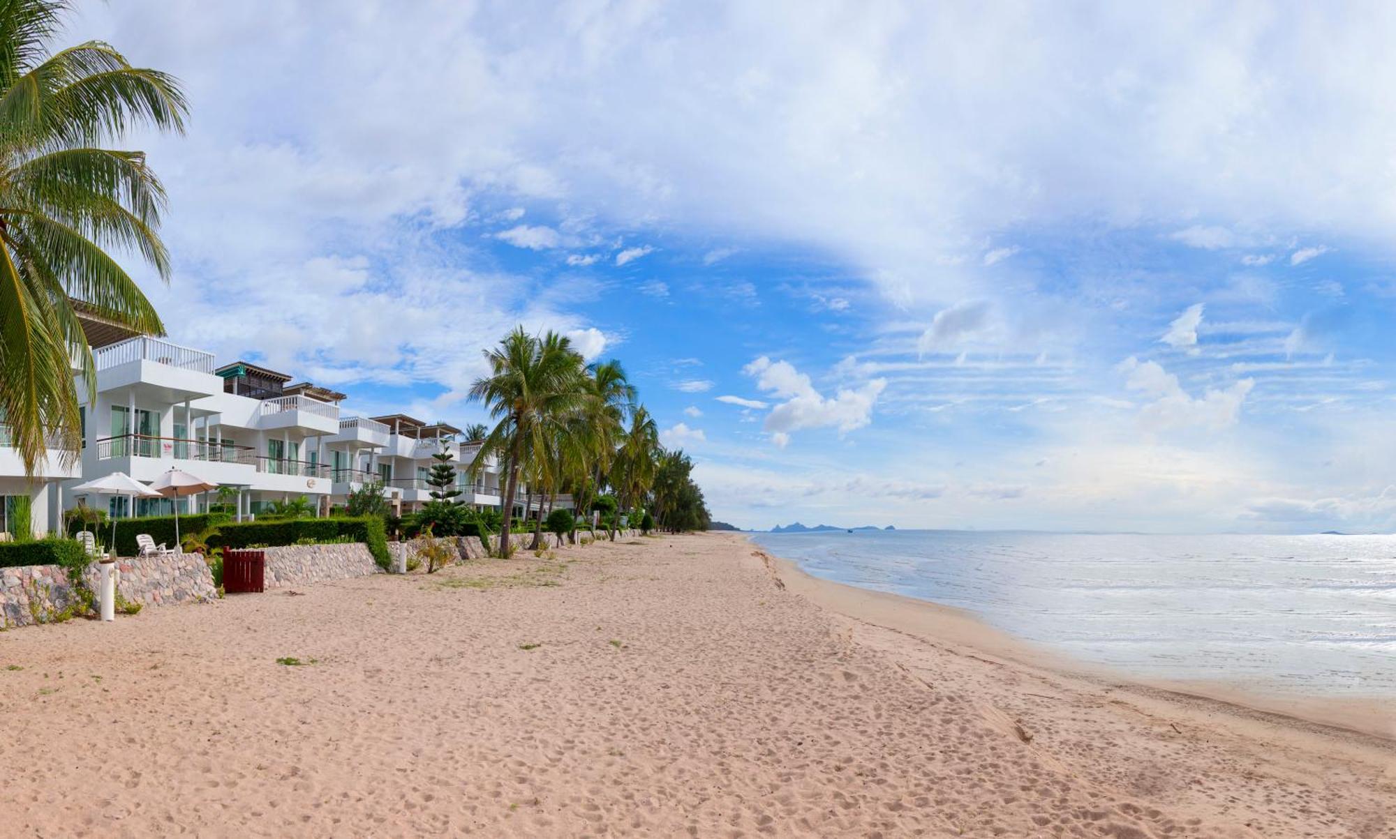 Absolute Beachfront