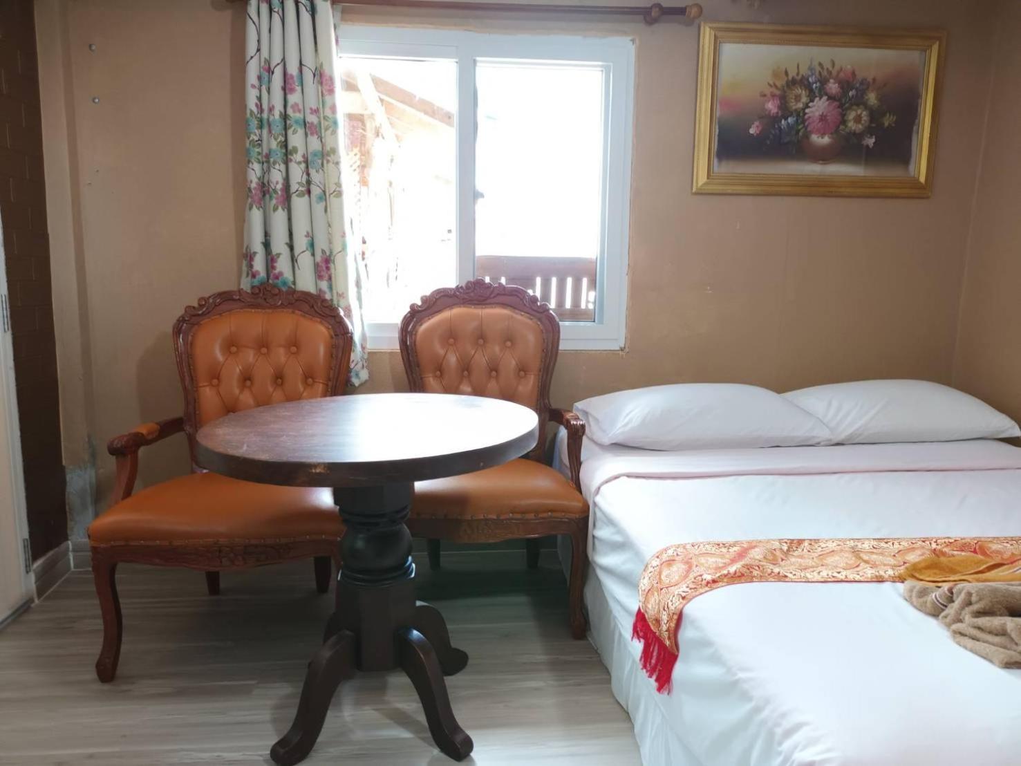 Seaside Guest house *