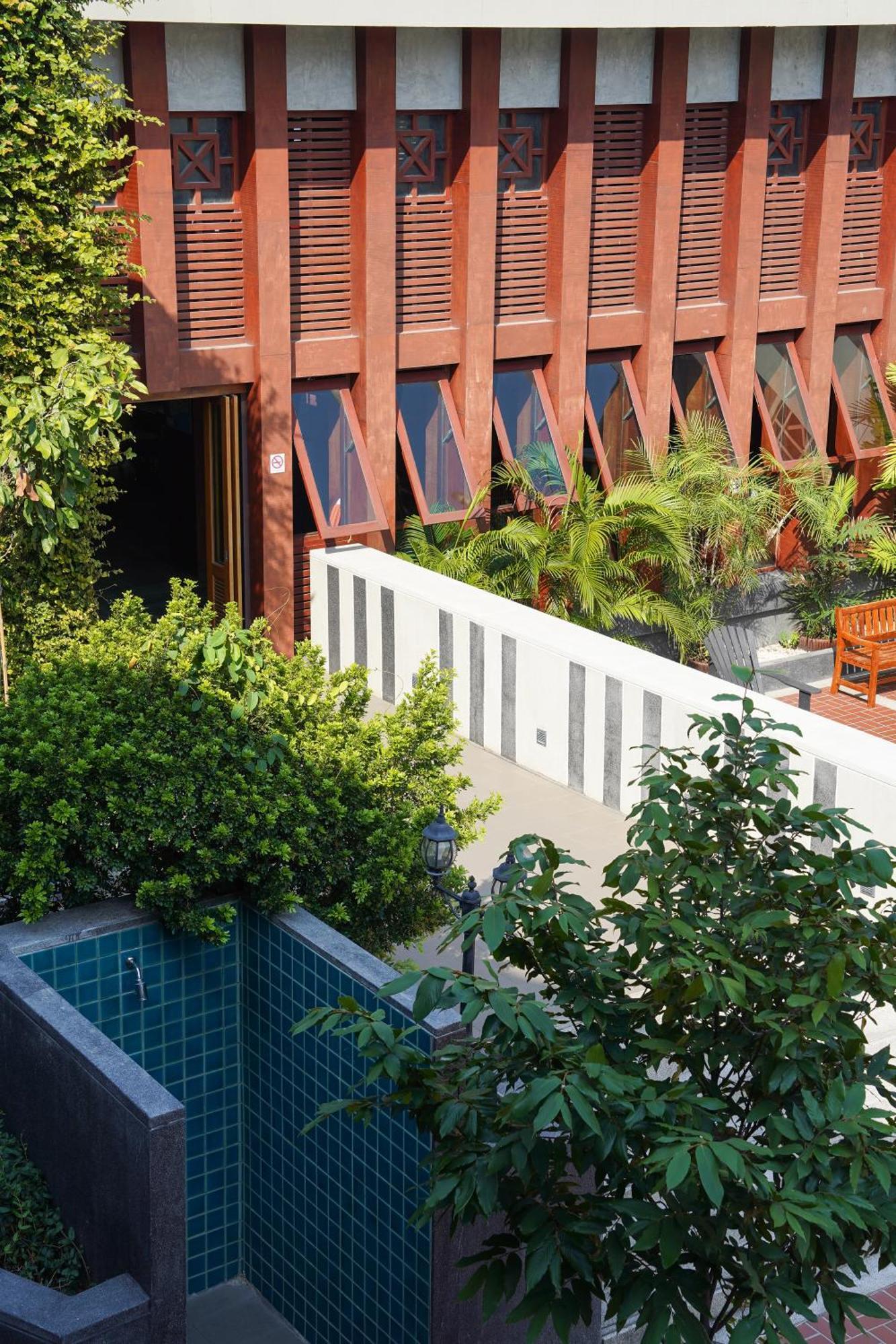 Resort Plakan 4*