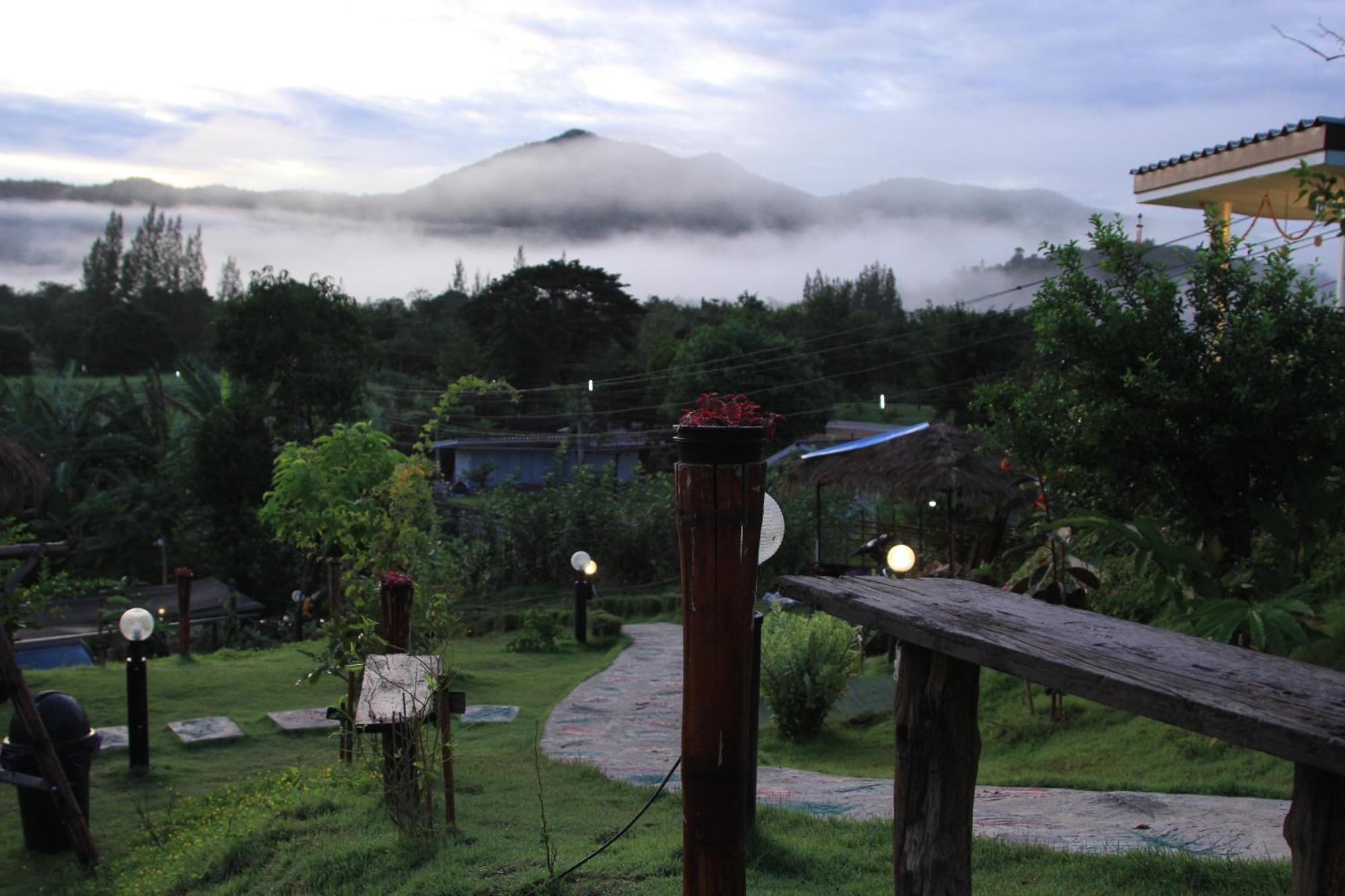 Baan Mai Hom