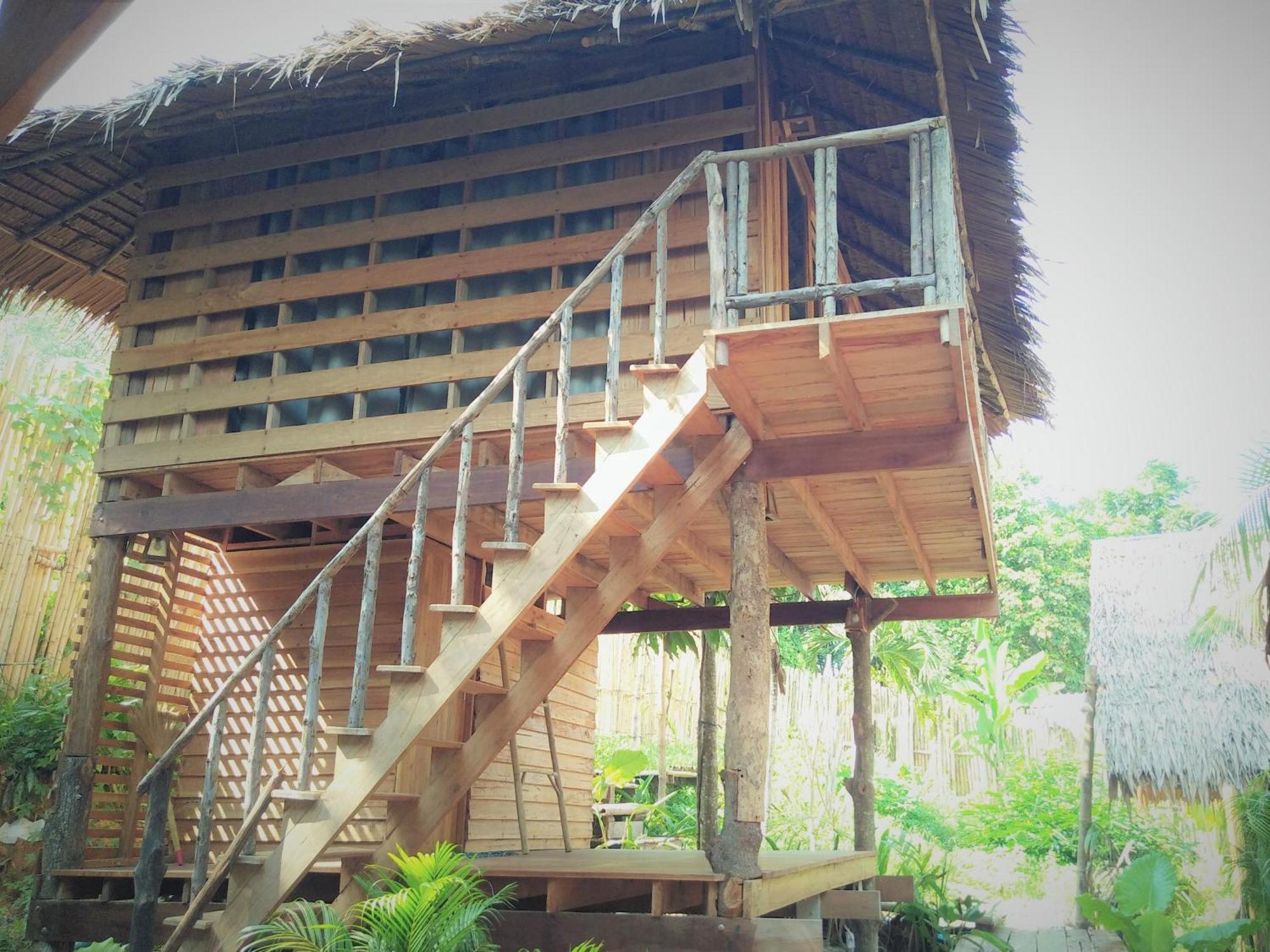 Lodge The Tropical *