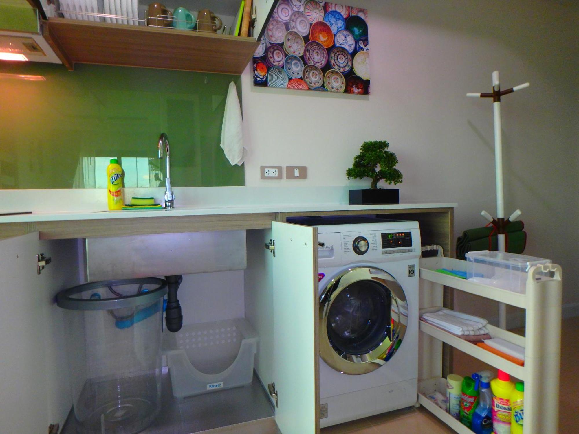 Luxury Class Vip, 5 Minutes Walk To The Sea, Jomtien, Up To 6 People Apartment *