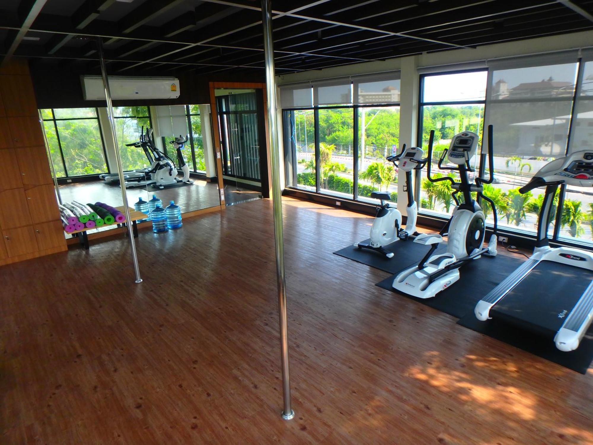 Apartment Luxury Class Vip, 5 Minutes Walk To The Sea, Jomtien, Up To 6 People