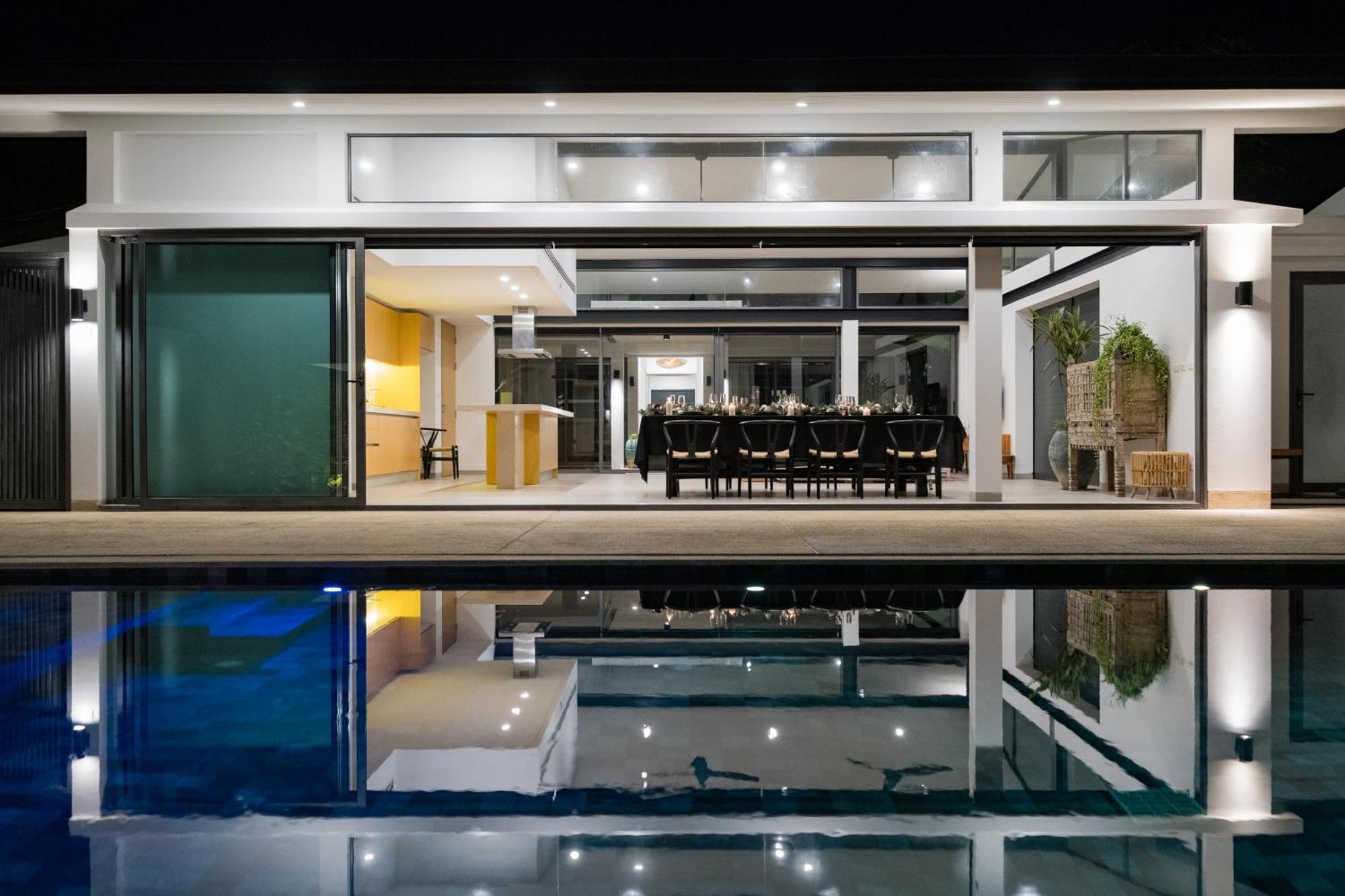Villa Twin North - 5 Bedroom Luxury Front *